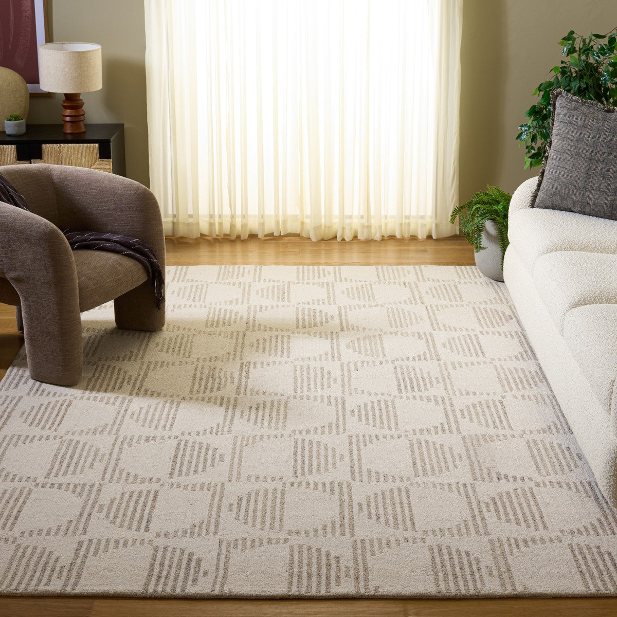 NATURAL / IVORY