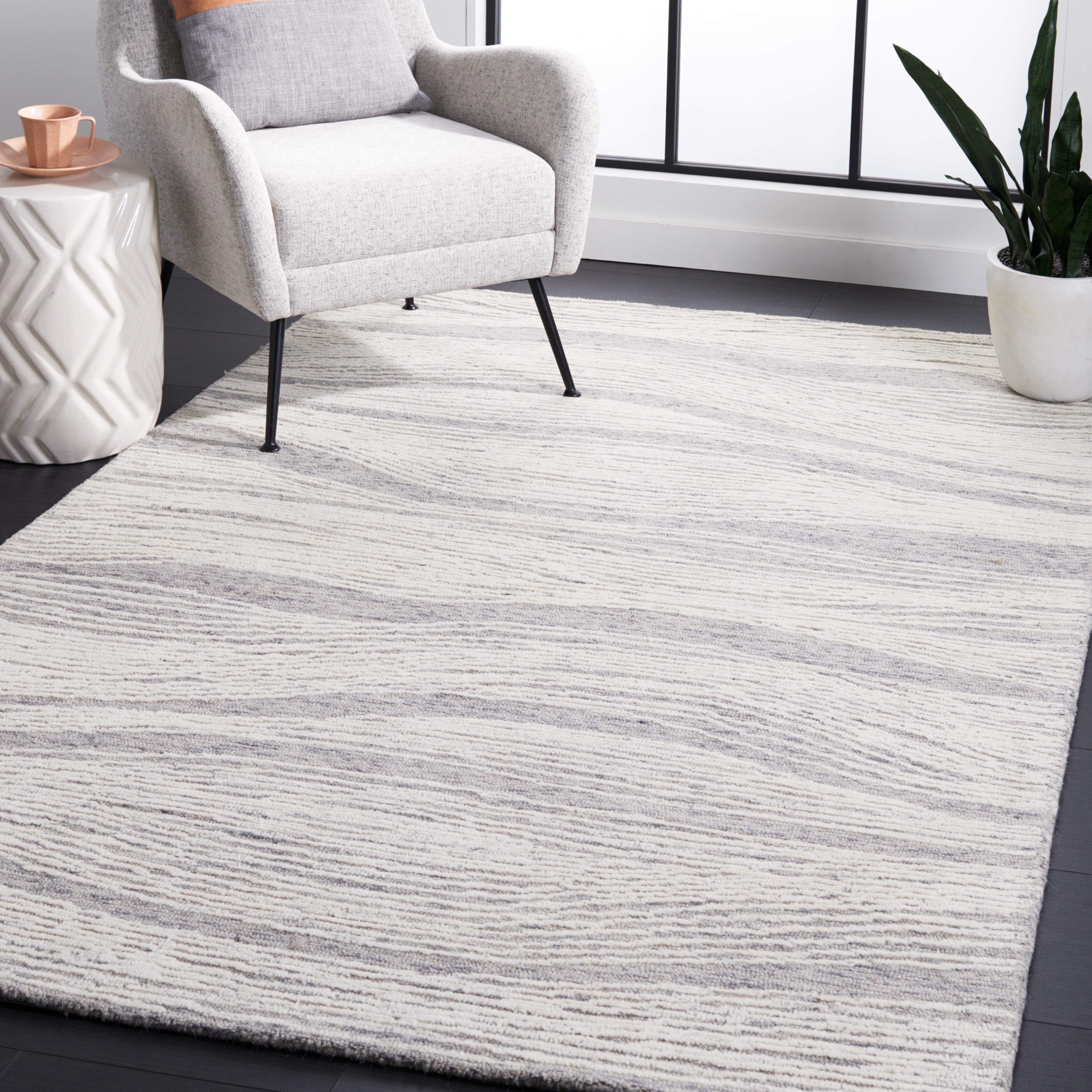 GREY / IVORY