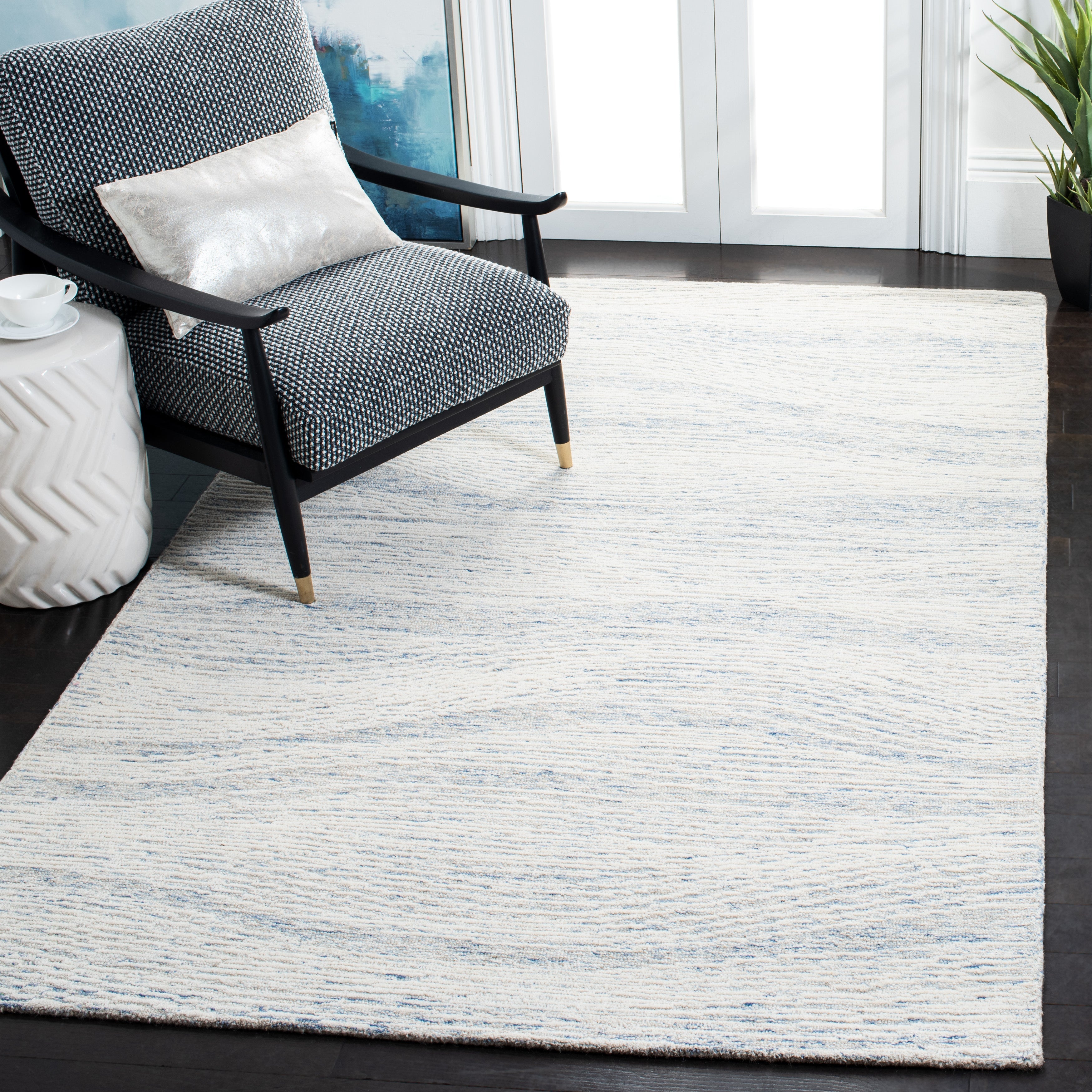 LIGHT BLUE / IVORY