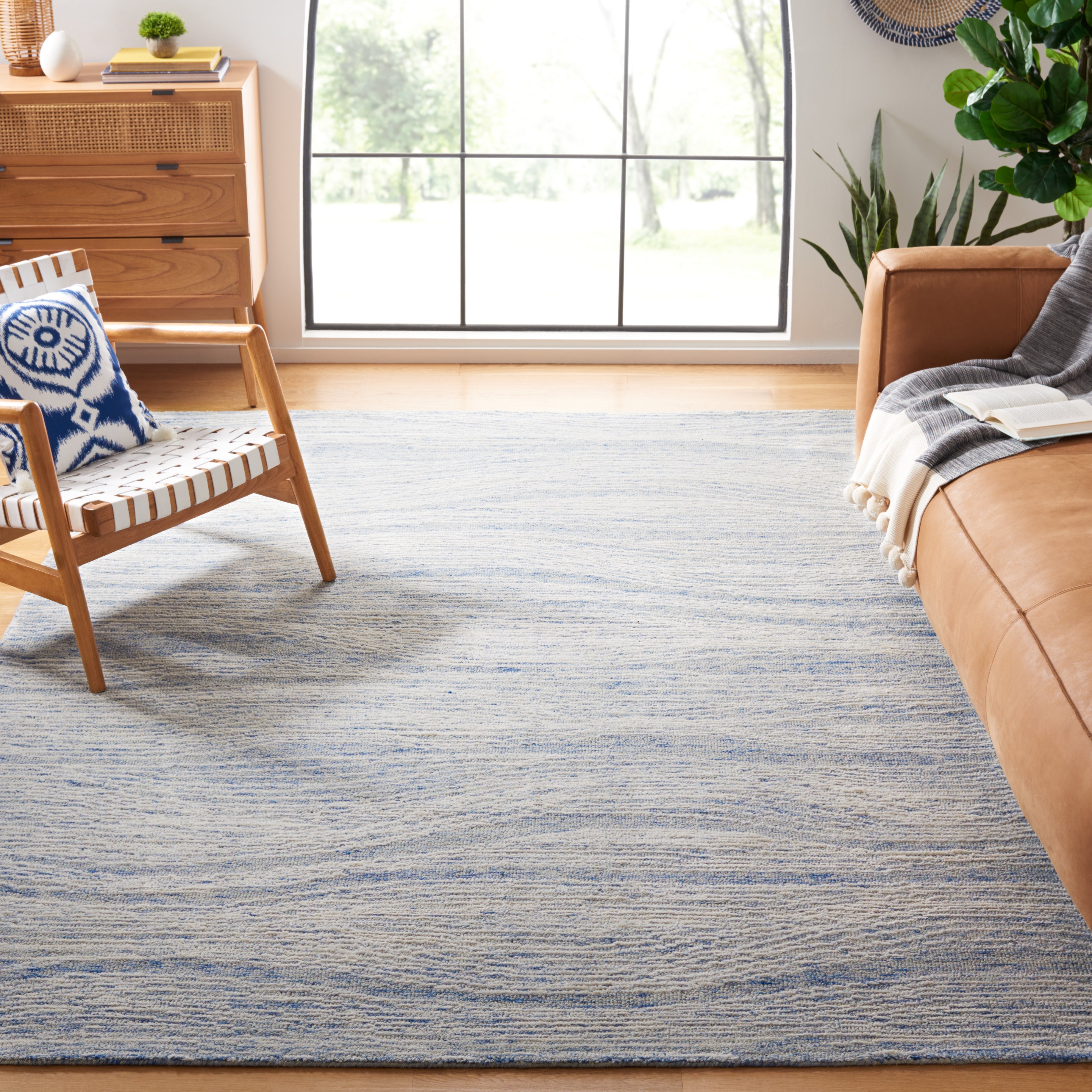 BLUE / IVORY