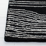 BLACK / IVORY