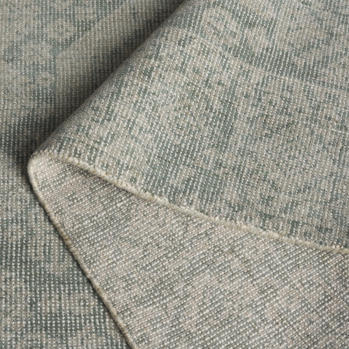 SAGE / GREEN