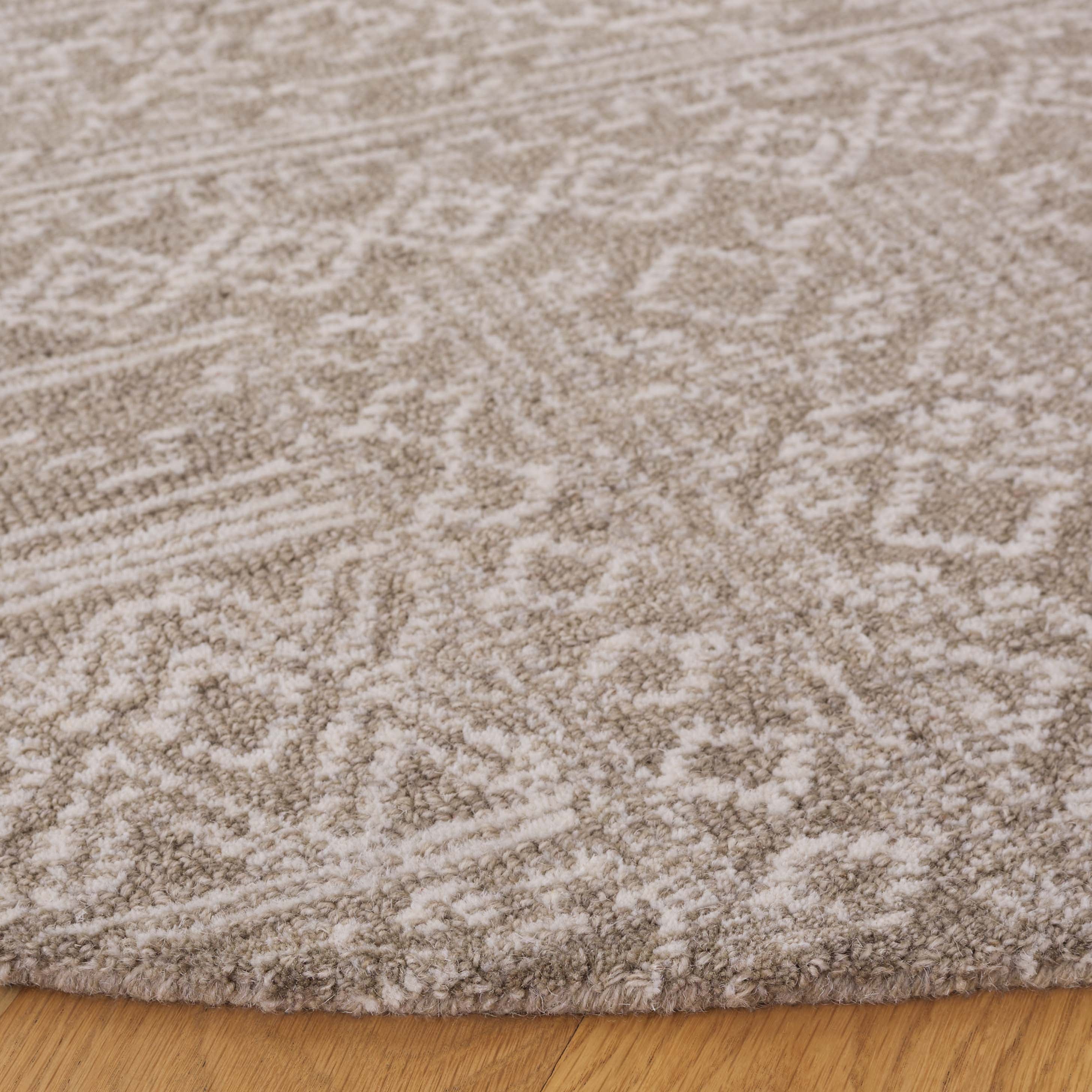BEIGE / IVORY