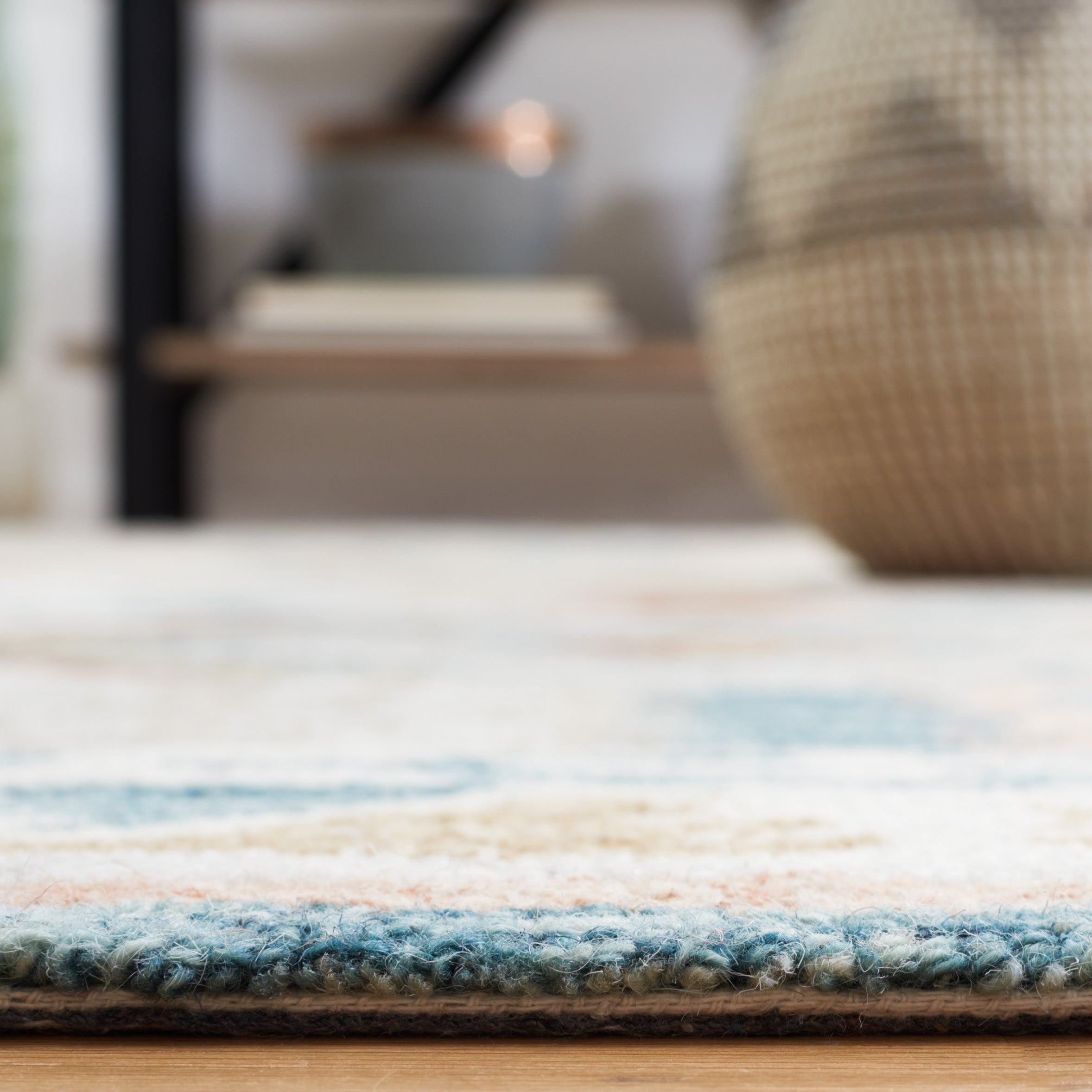 IVORY / BLUE