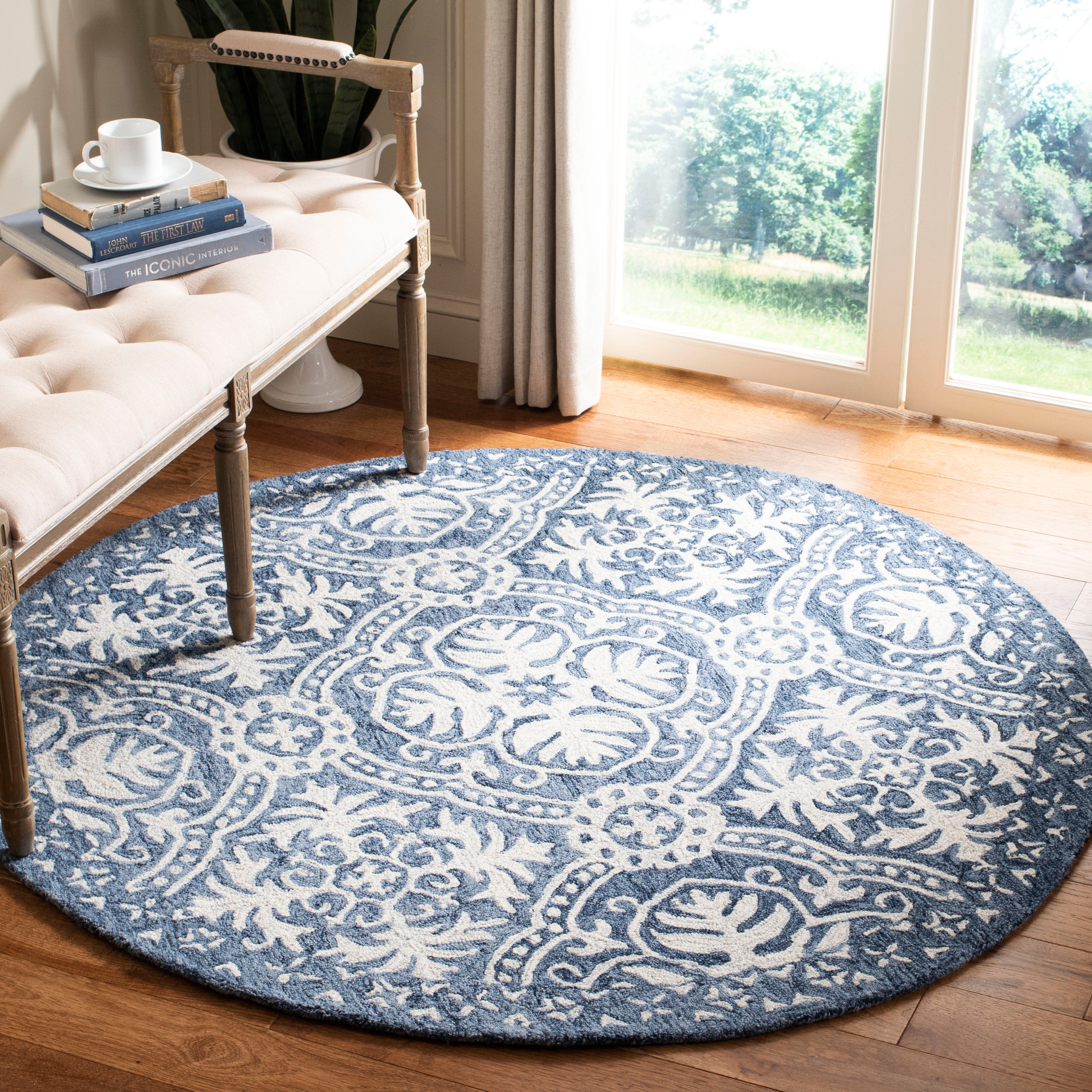 BLUE / IVORY