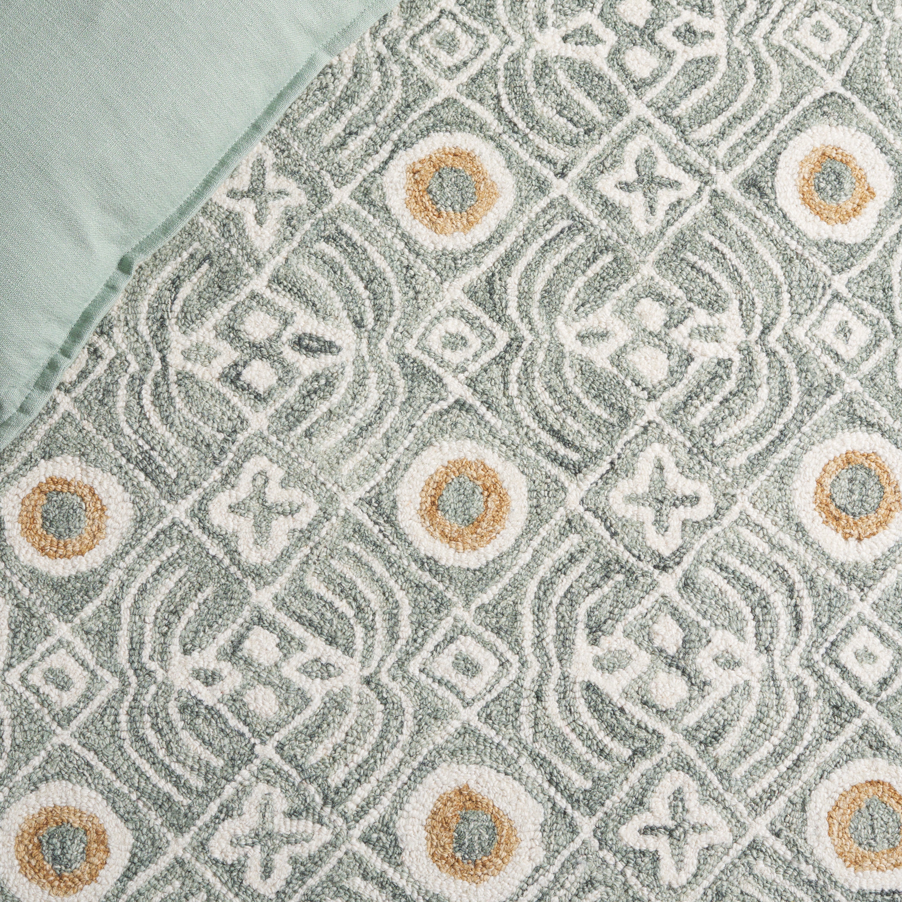 GREEN / IVORY