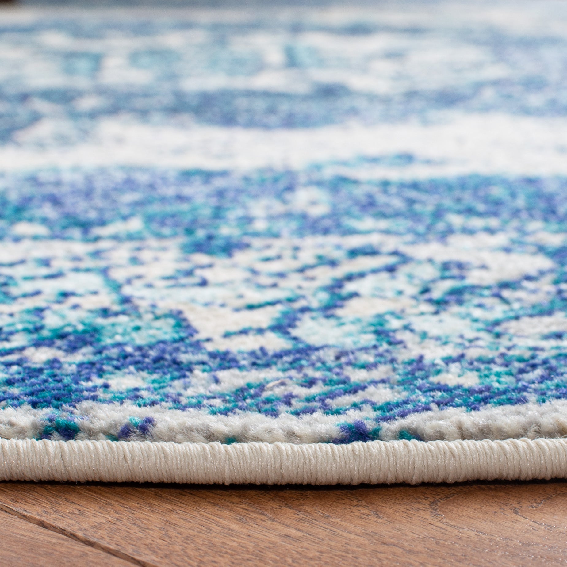 IVORY / BLUE