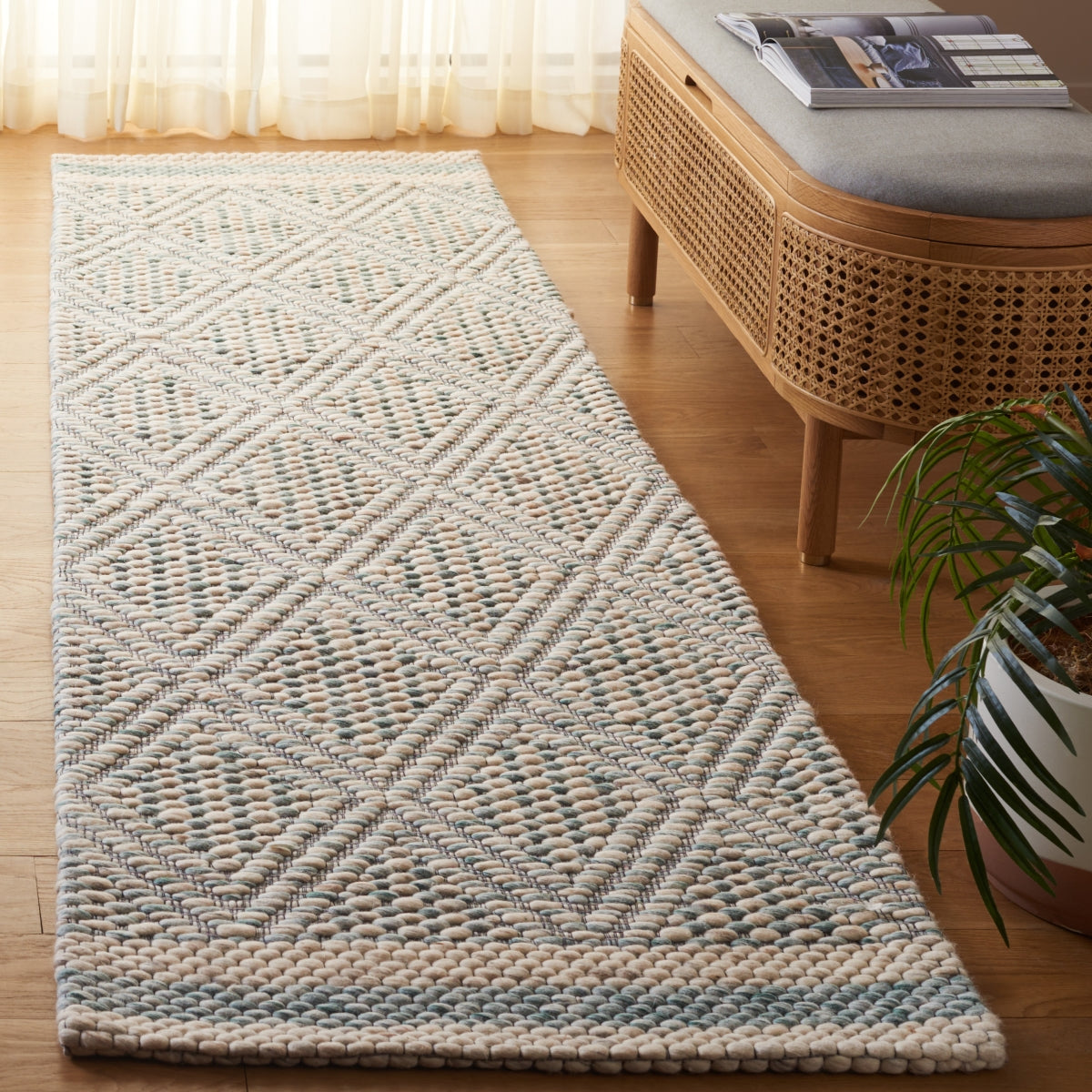 AQUA / IVORY