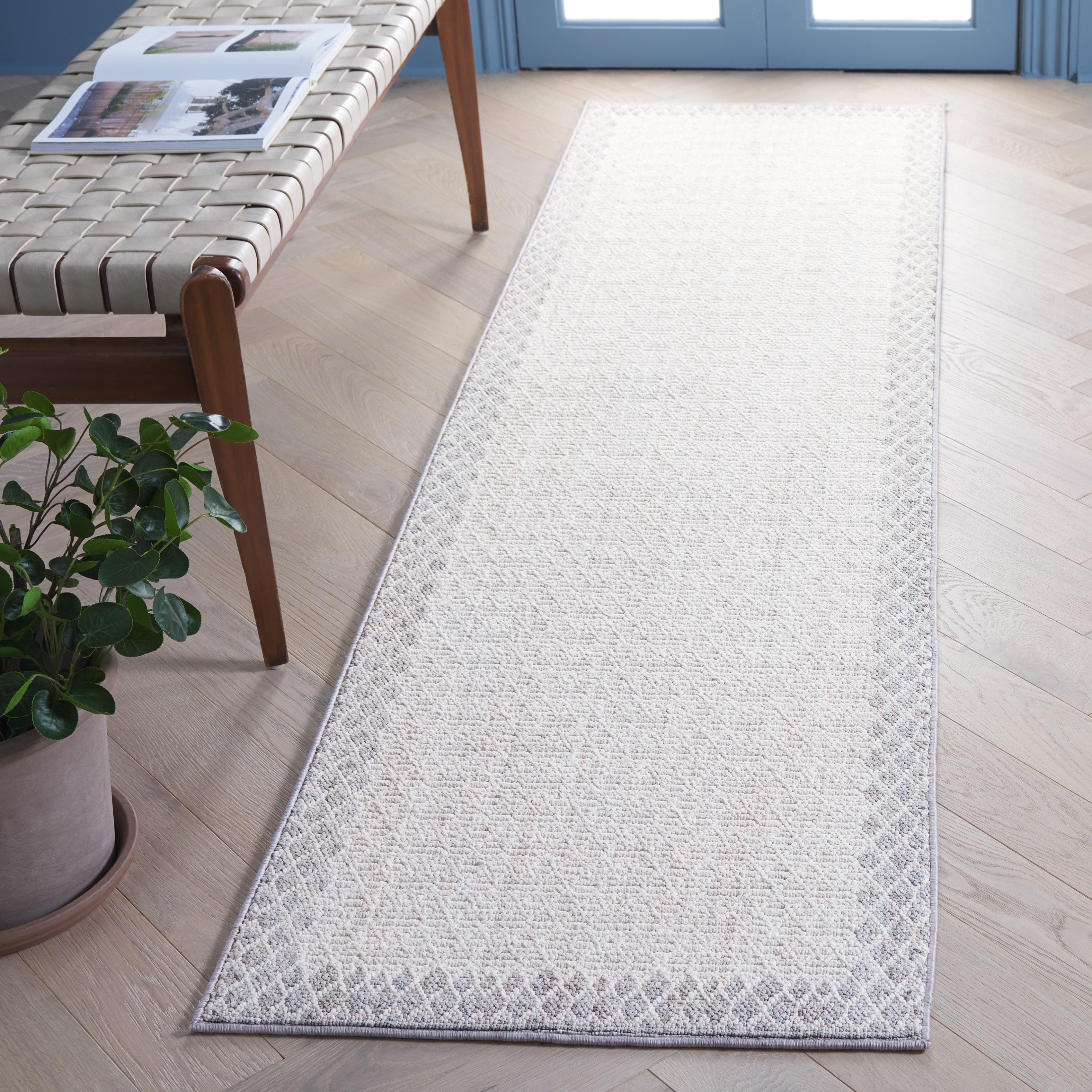 MSR1904 SERENITY – IVORY / GREY