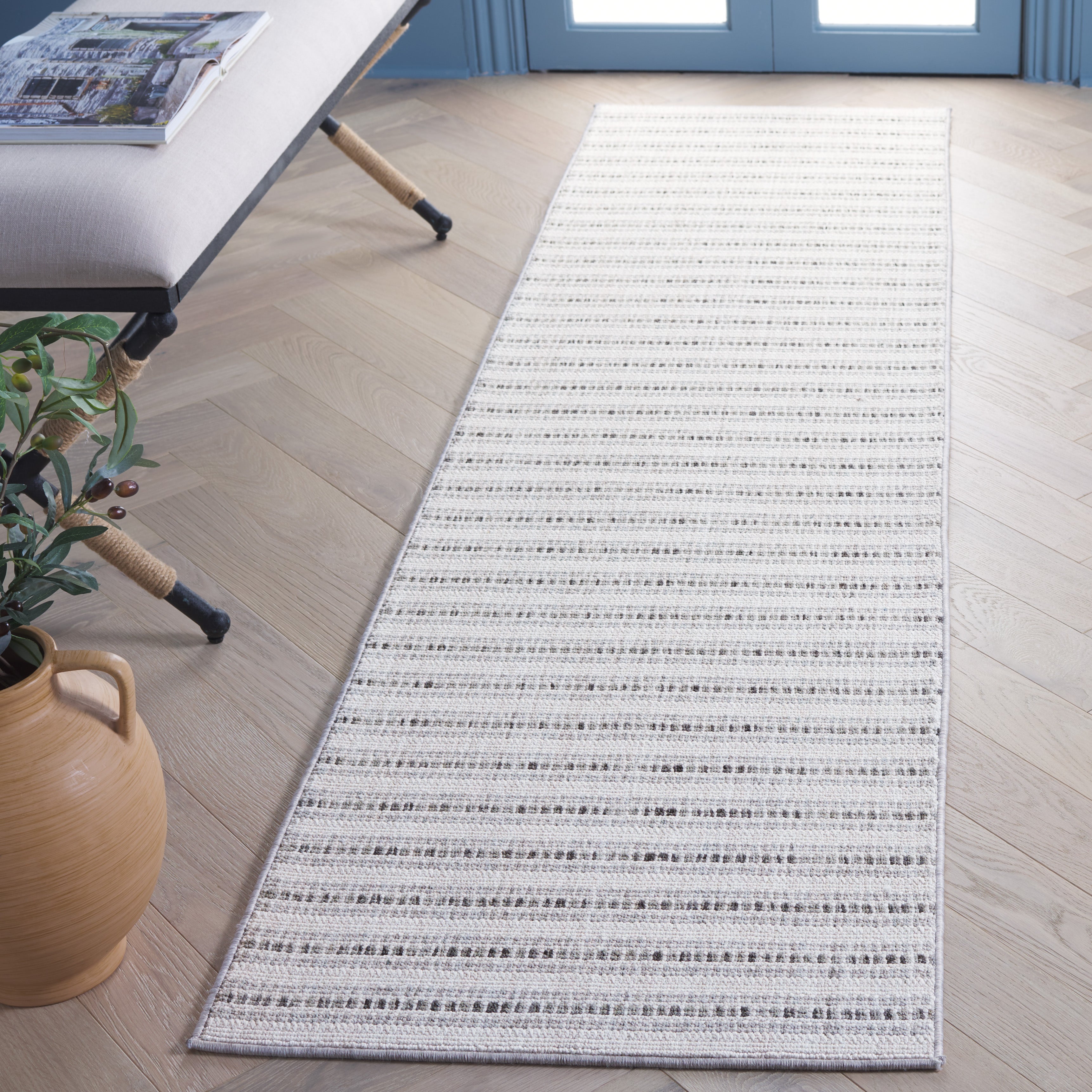 MSR1914 SERENITY – IVORY / CHARCOAL