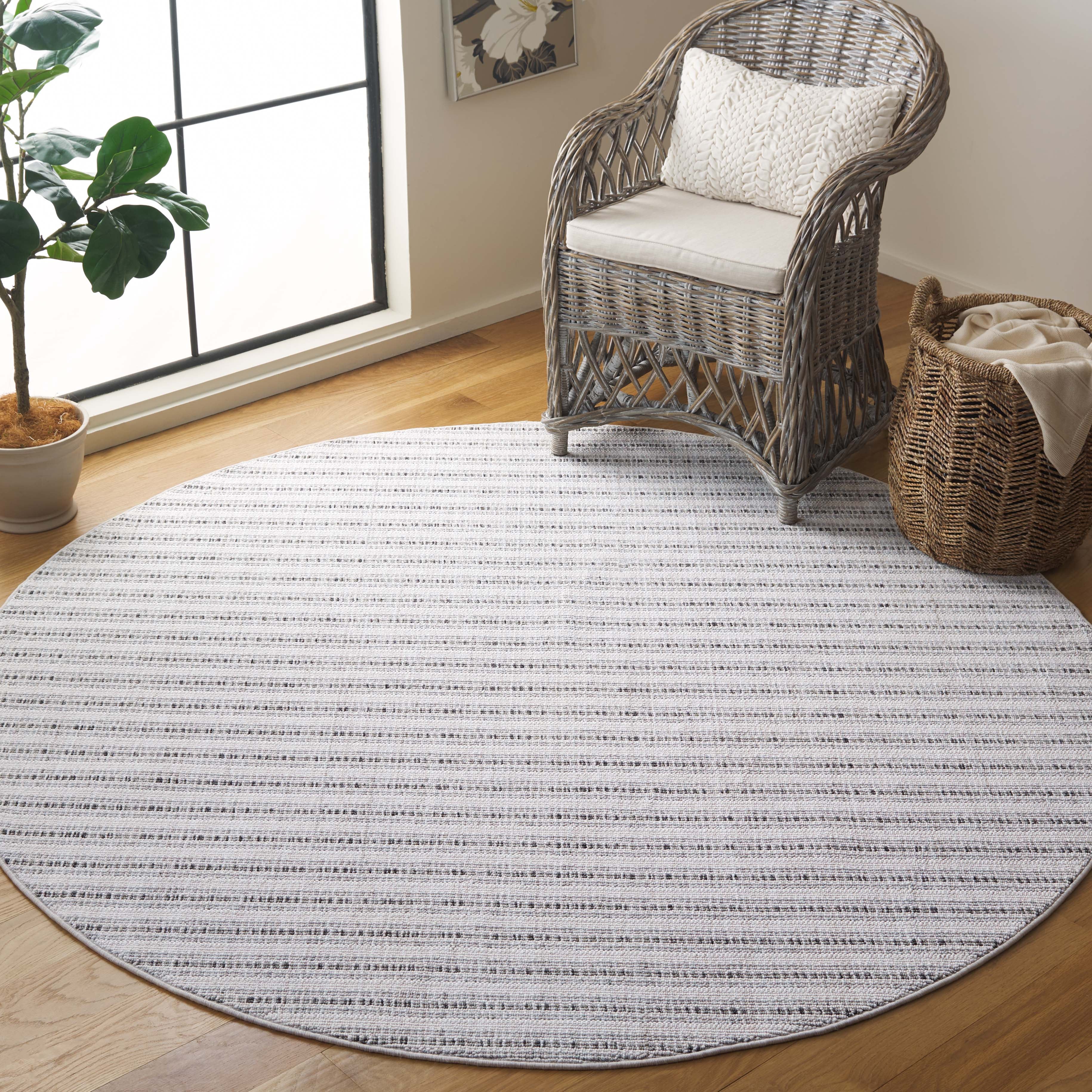 MSR1914 SERENITY – IVORY / CHARCOAL