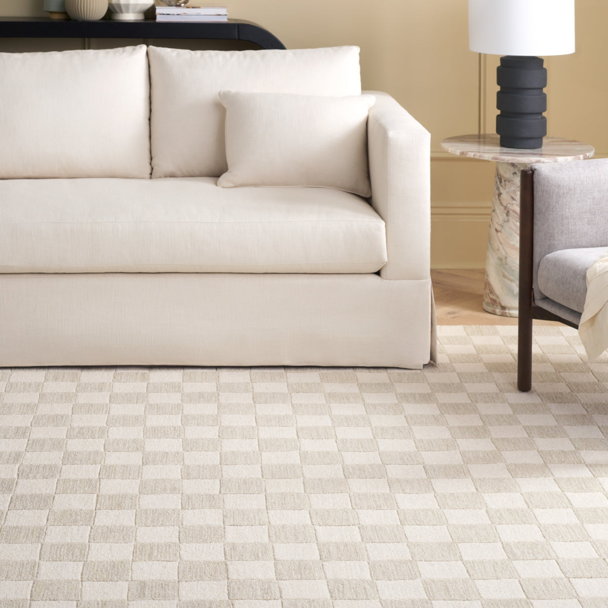 BEIGE / IVORY