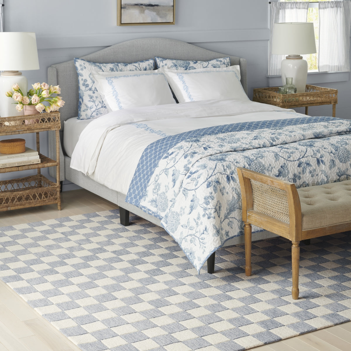 LIGHT BLUE / IVORY