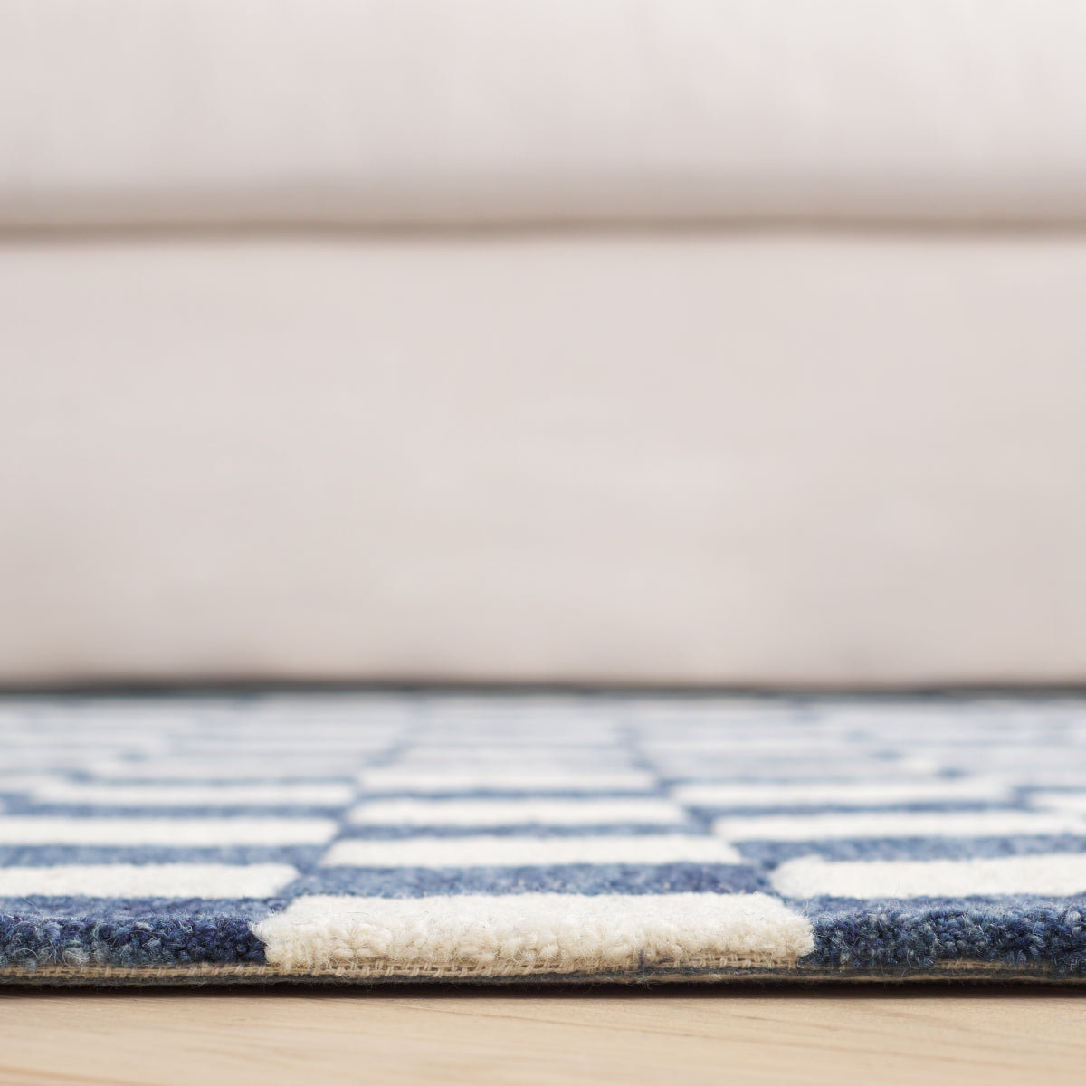 BLUE / IVORY