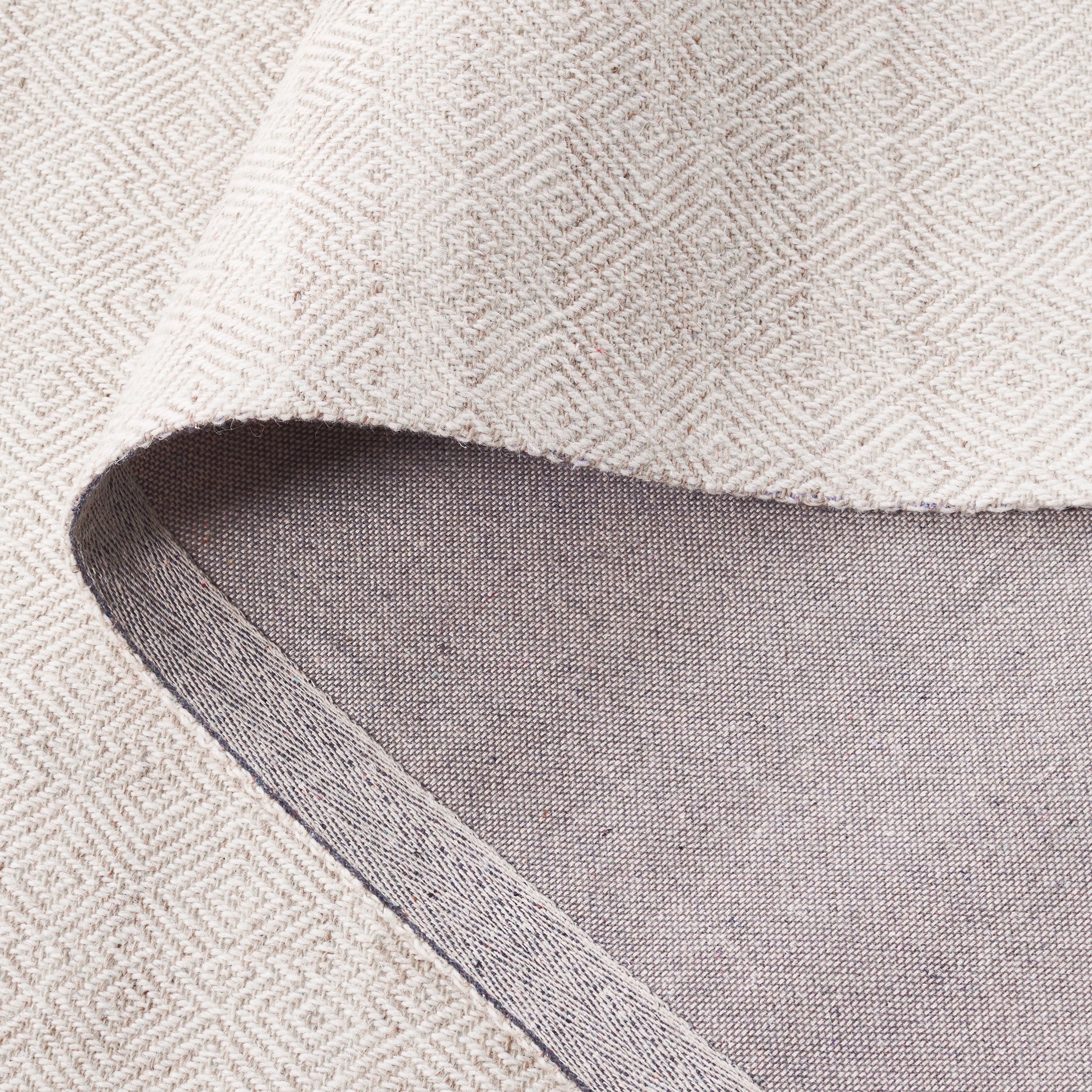 BEIGE / IVORY