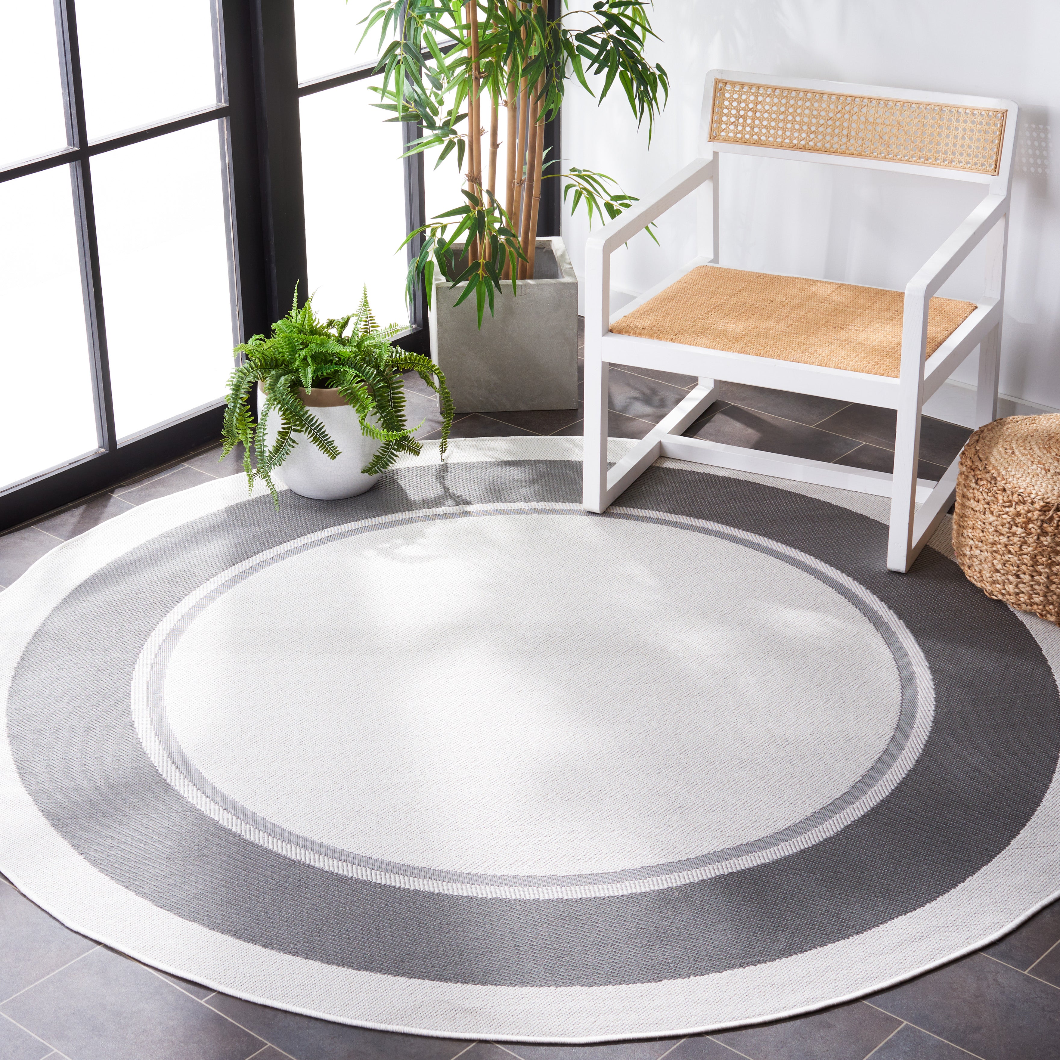 IVORY / GREY