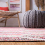 Safavieh Montage 481 Rug, MTG481 - Red / Ivory