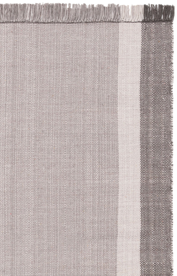 MONTAUK 301 – IVORY / GREY