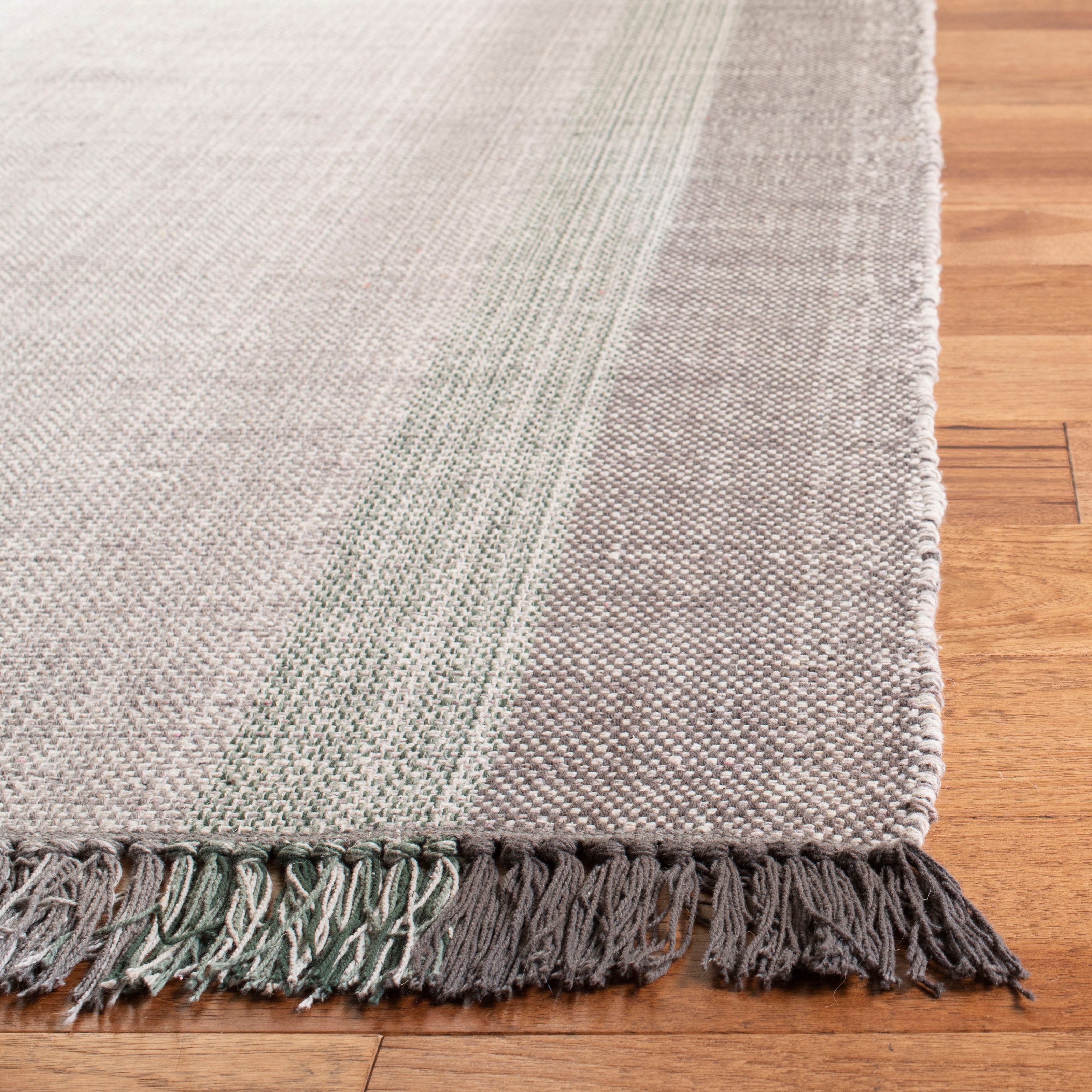 MONTAUK 301 – GREEN / GREY