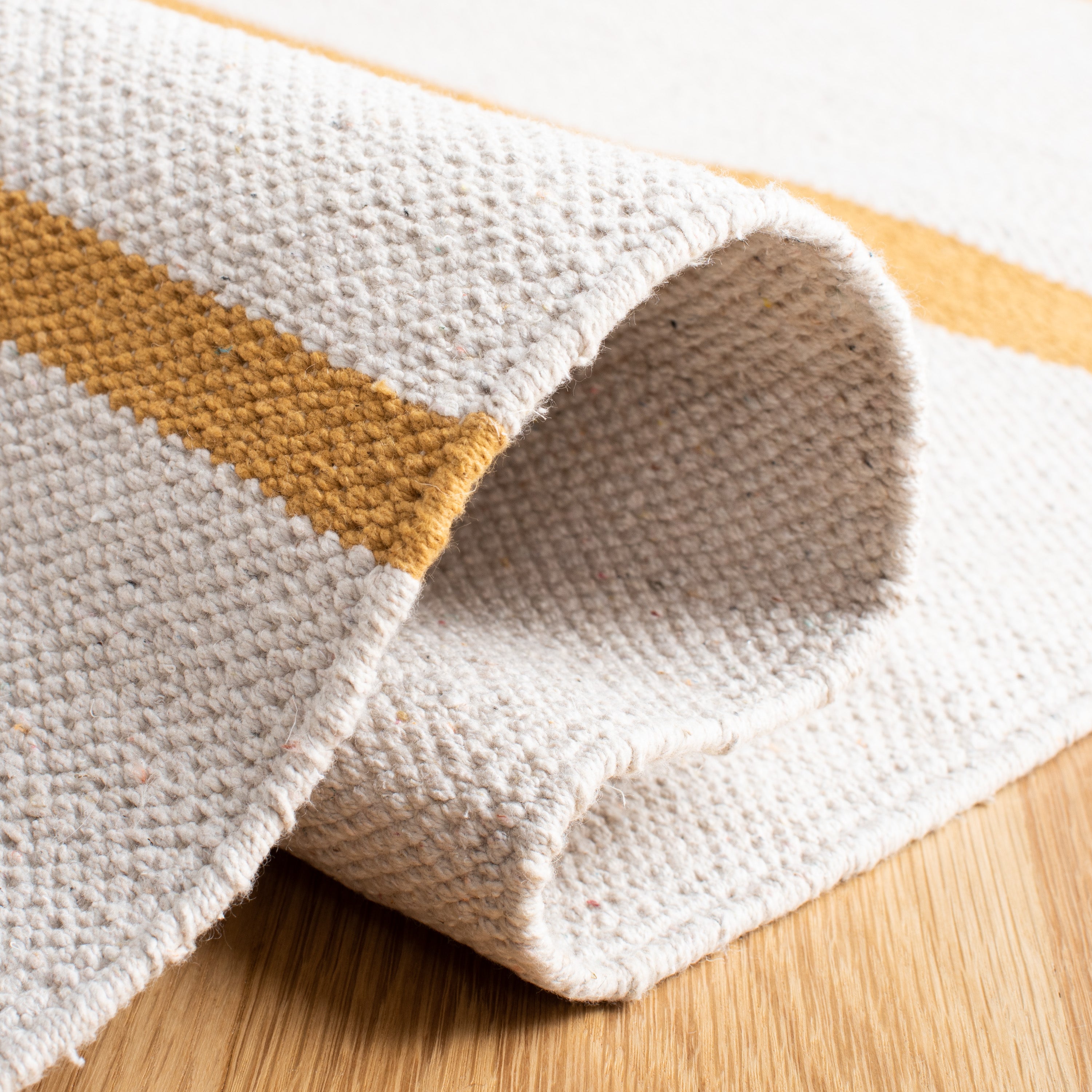MONTAUK 311 – IVORY / GOLD