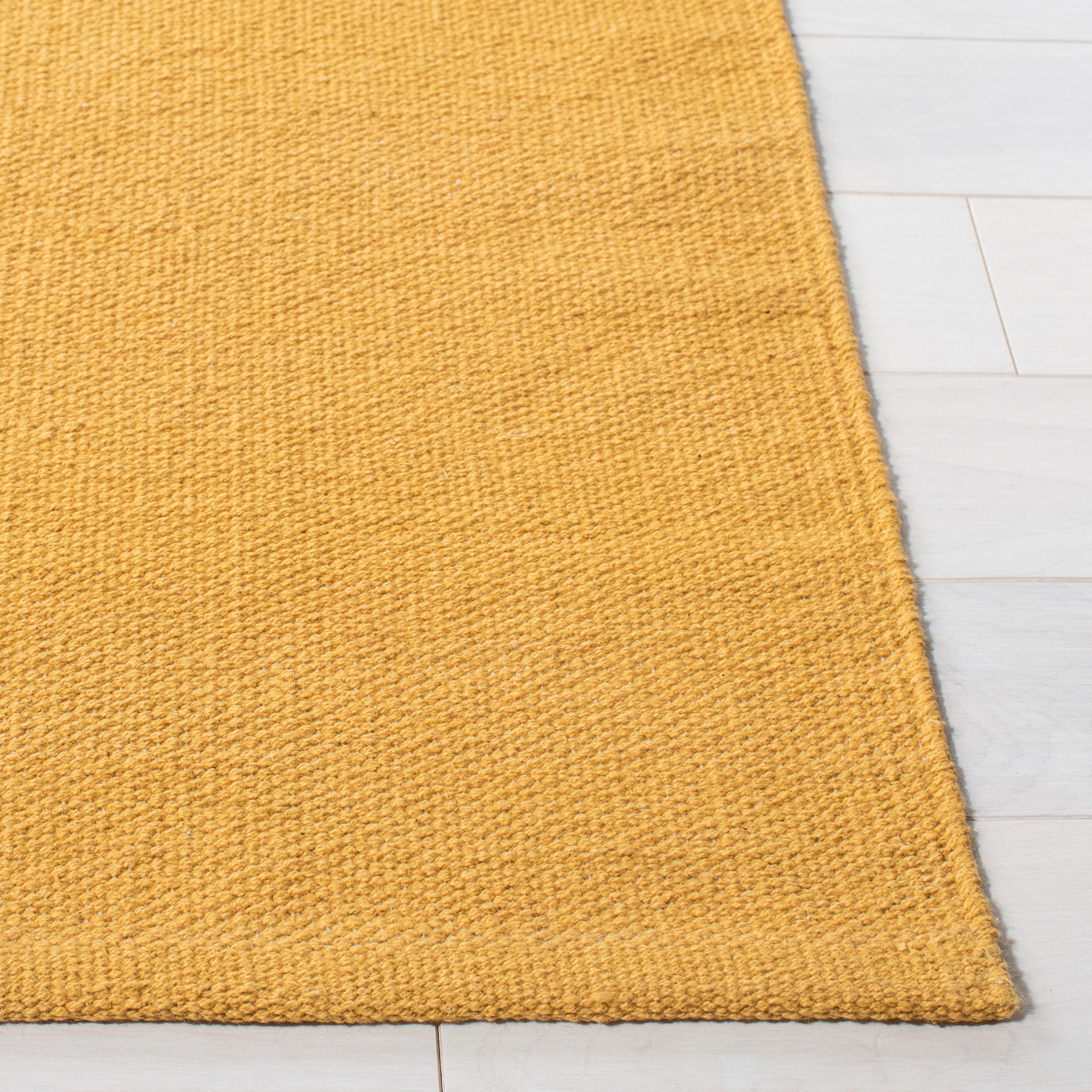 MONTAUK 311 – GOLD / IVORY