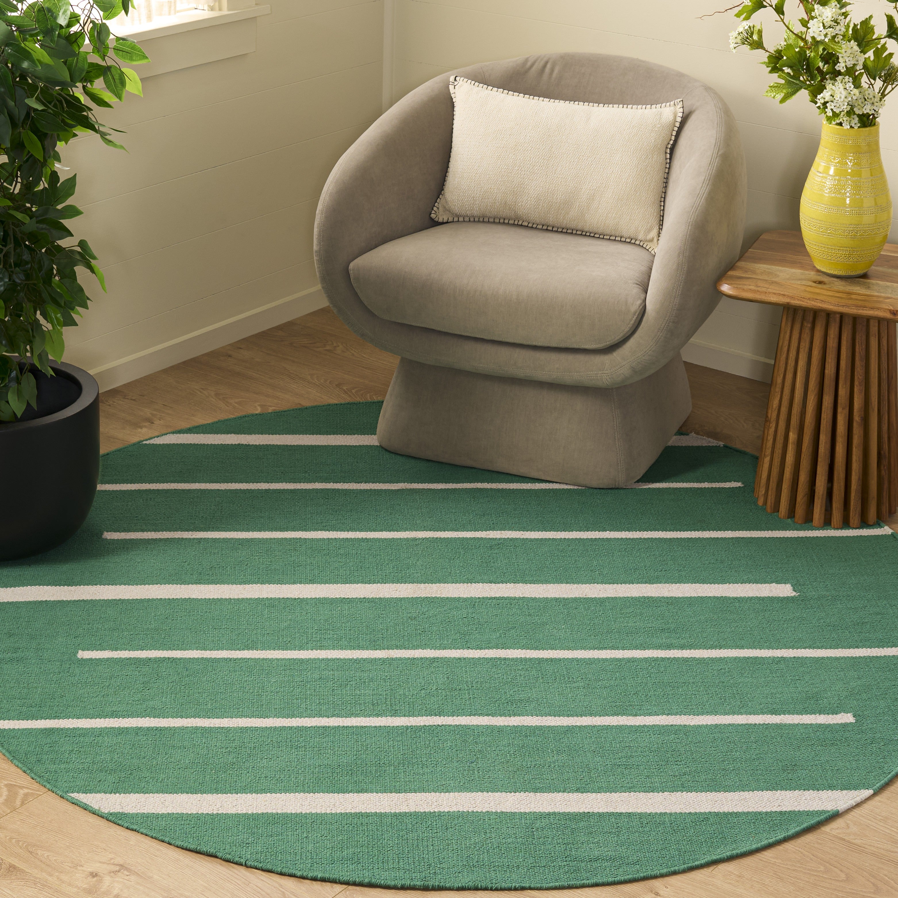 MONTAUK 311 – DARK GREEN / IVORY