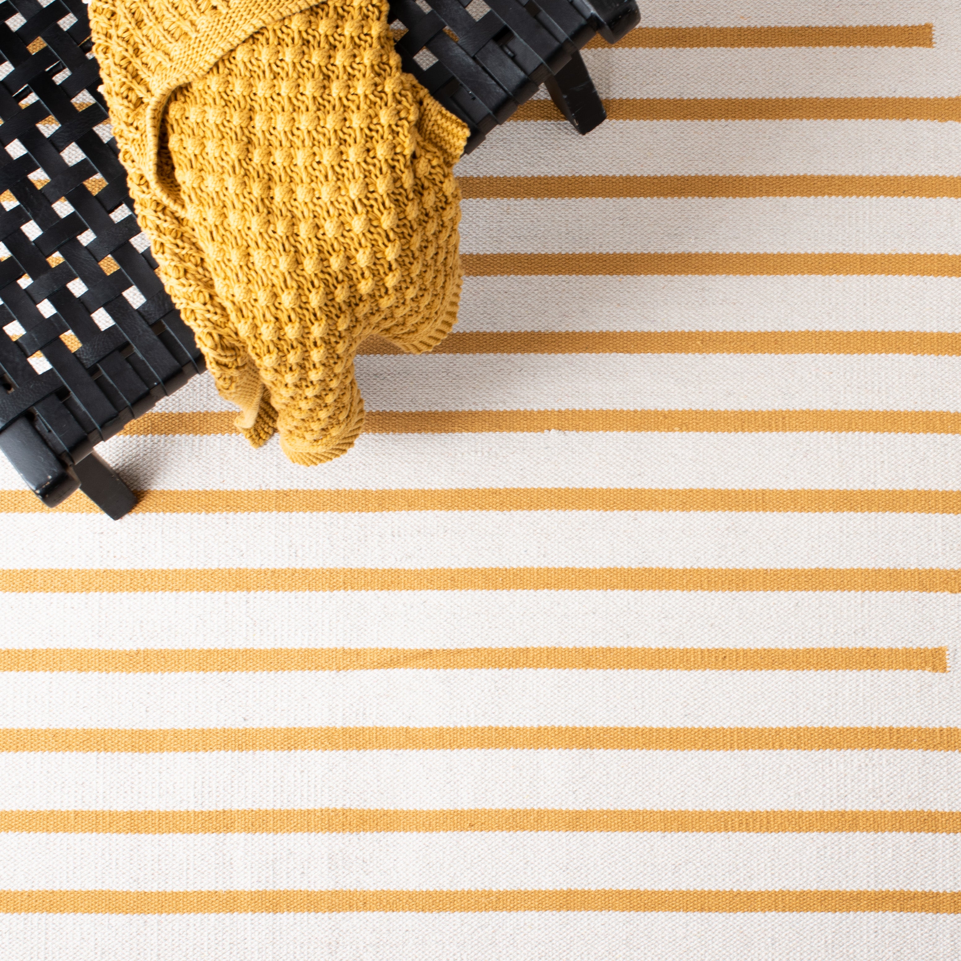 MONTAUK 313 – IVORY / GOLD