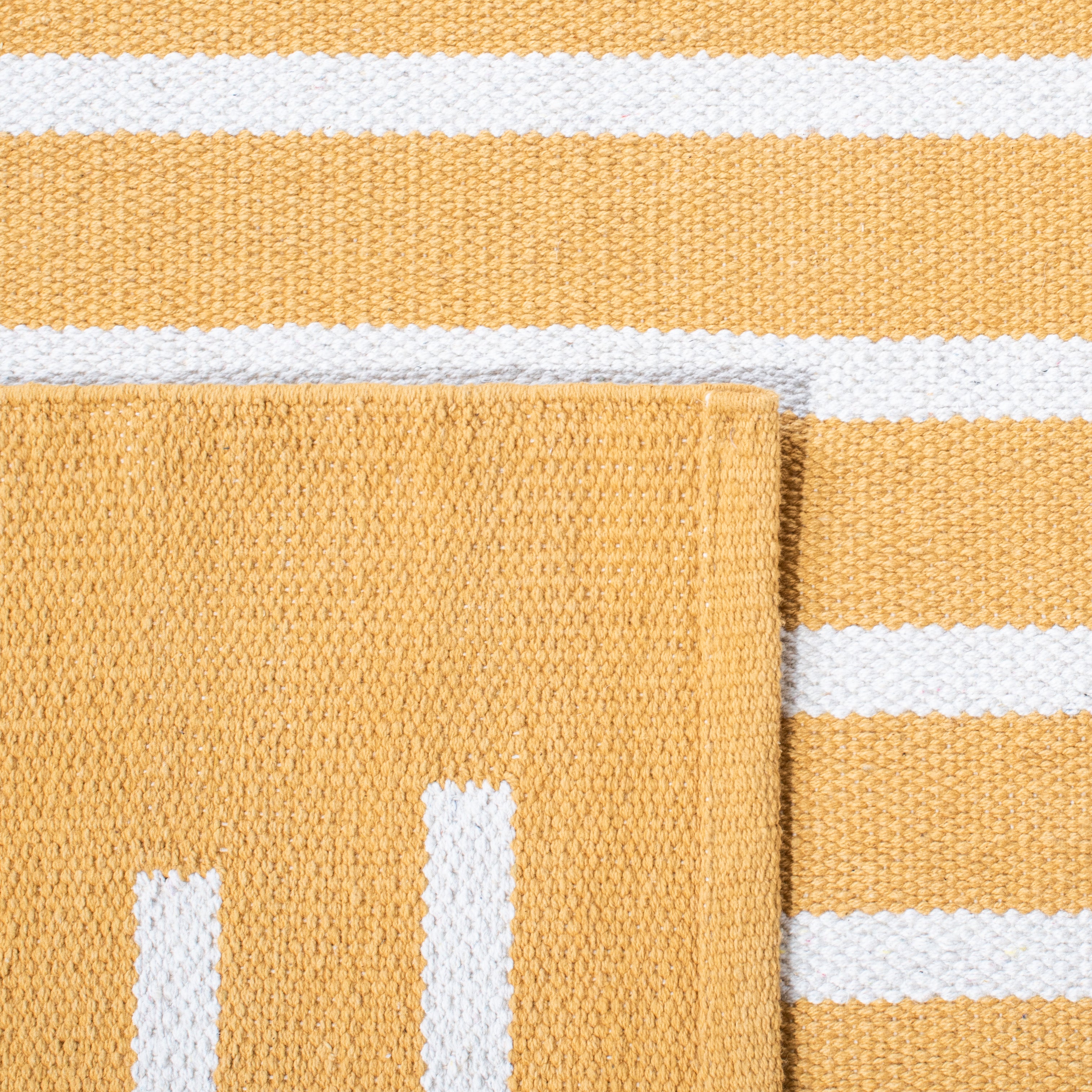 MONTAUK 313 – GOLD / IVORY