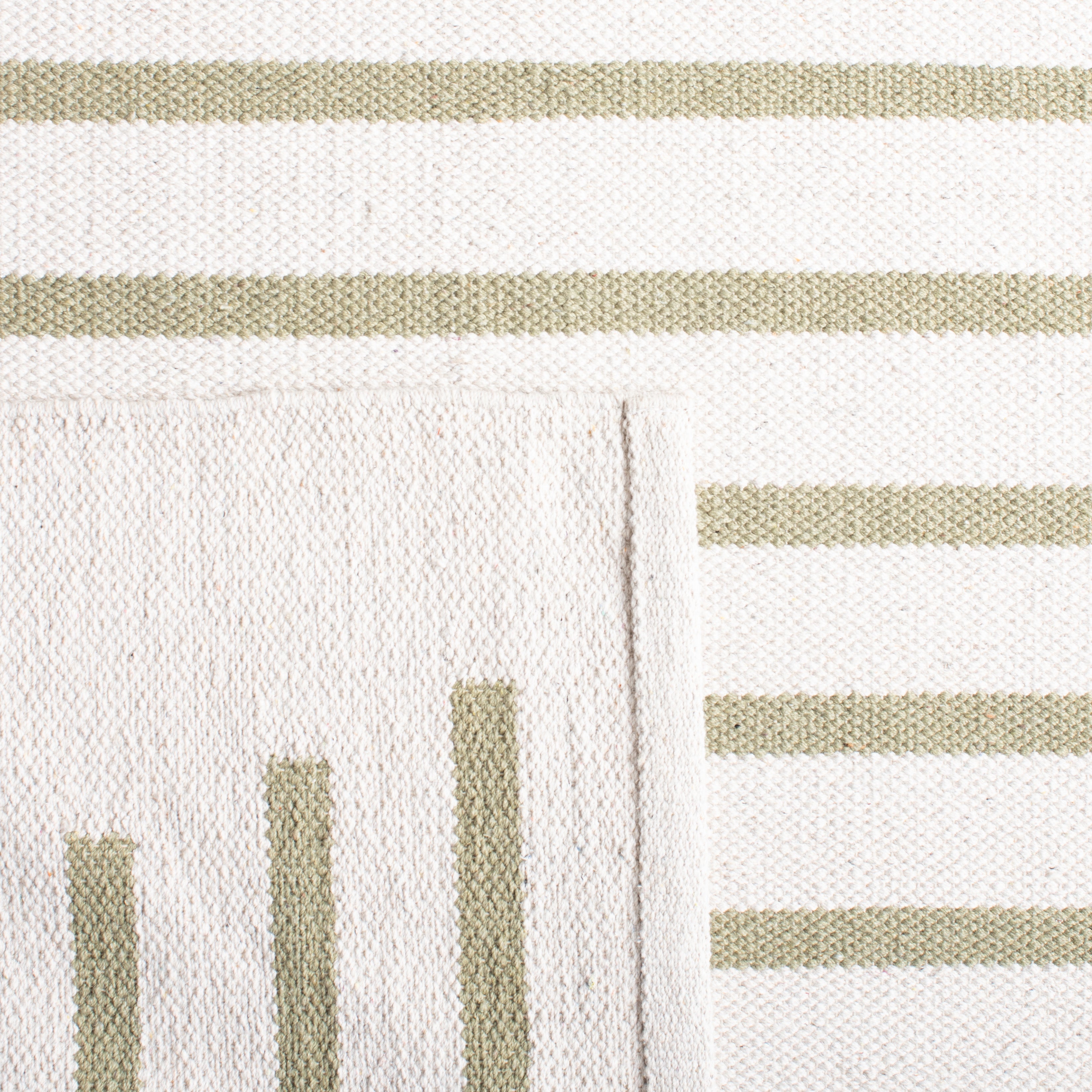 MONTAUK 313 – IVORY / LIGHT GREEN