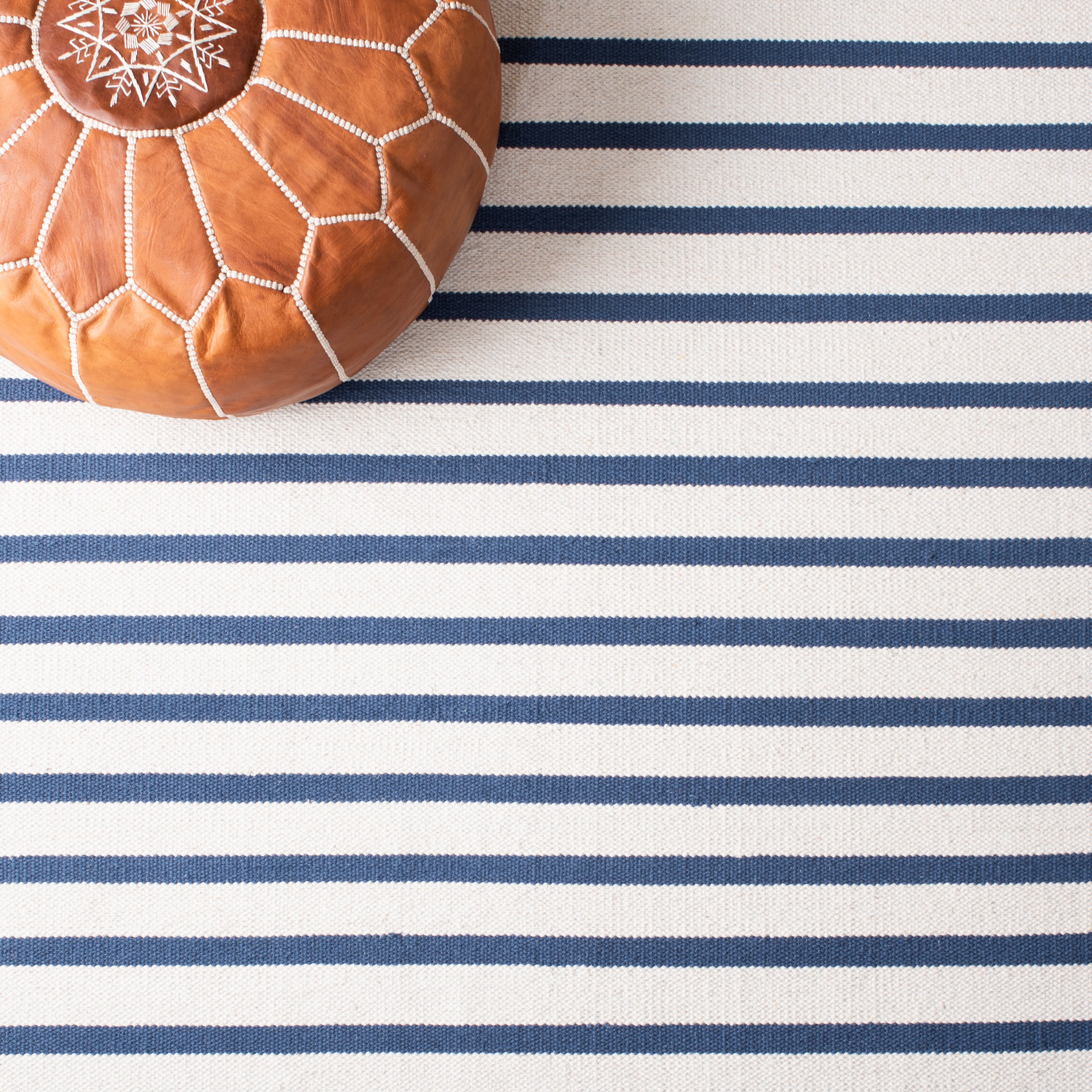 MONTAUK 313 – IVORY / NAVY