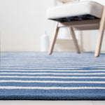 MONTAUK 313 – NAVY / IVORY