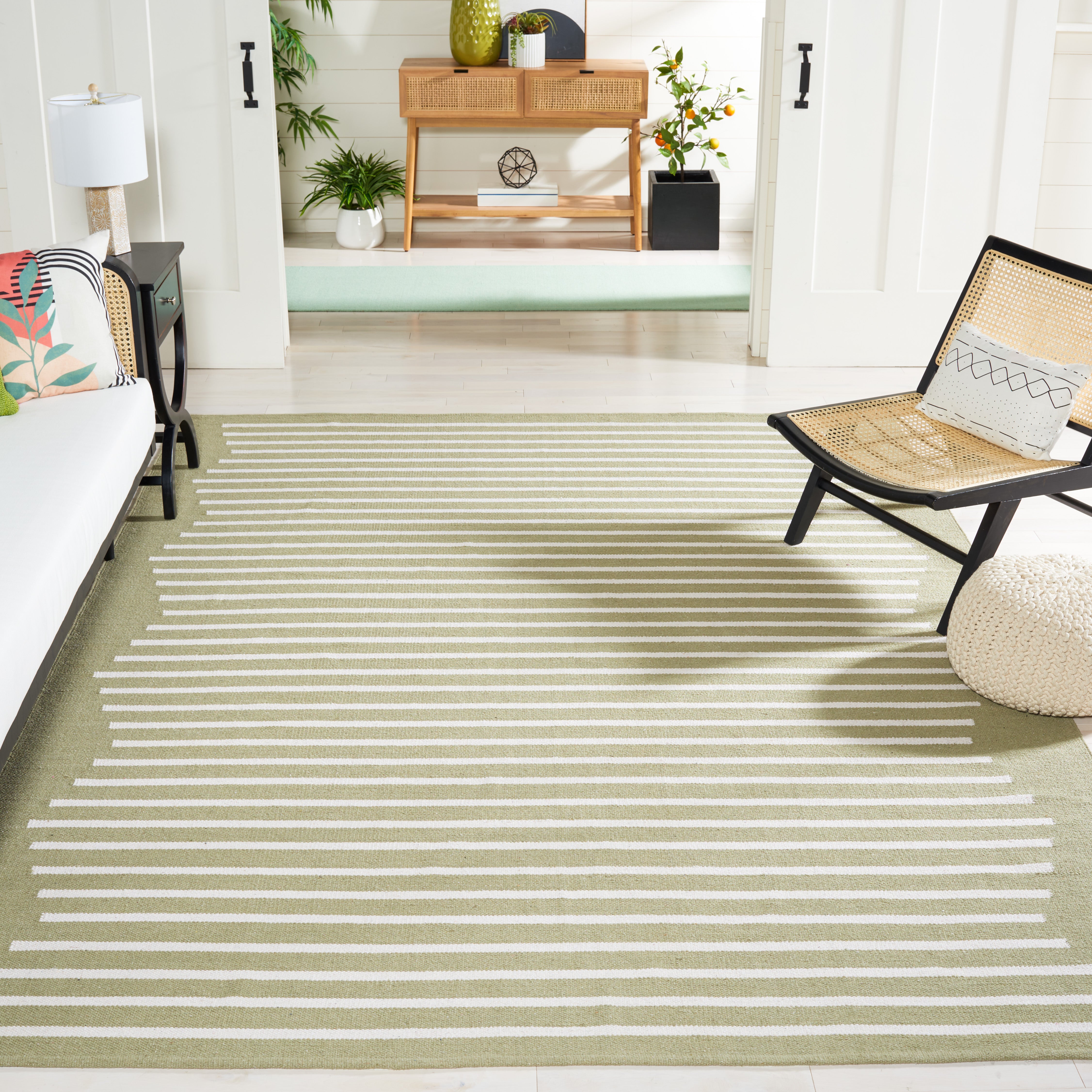 MONTAUK 313 – LIGHT GREEN / IVORY