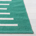 MONTAUK 313 – DARK GREEN / IVORY