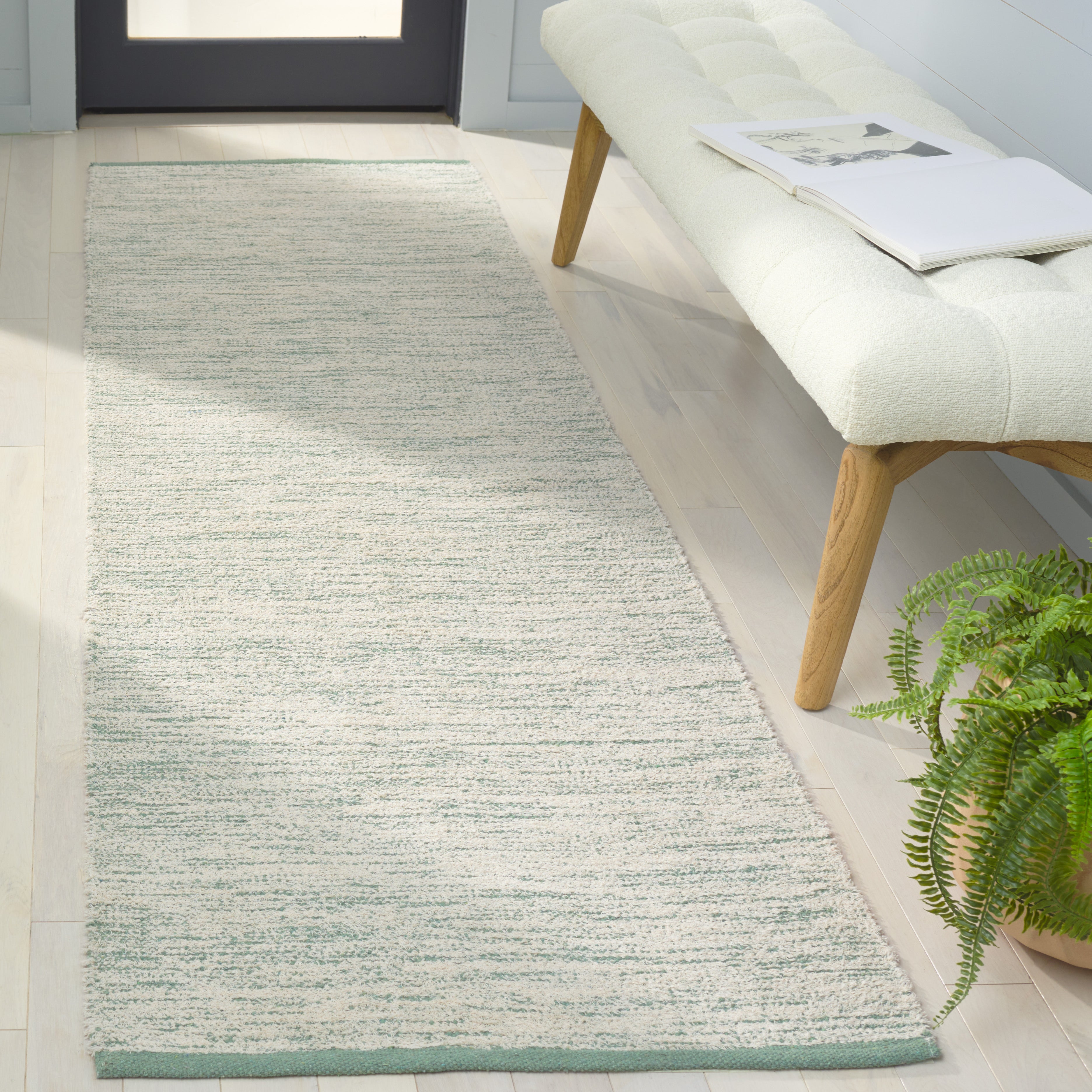 MONTAUK 320 – IVORY / GREEN