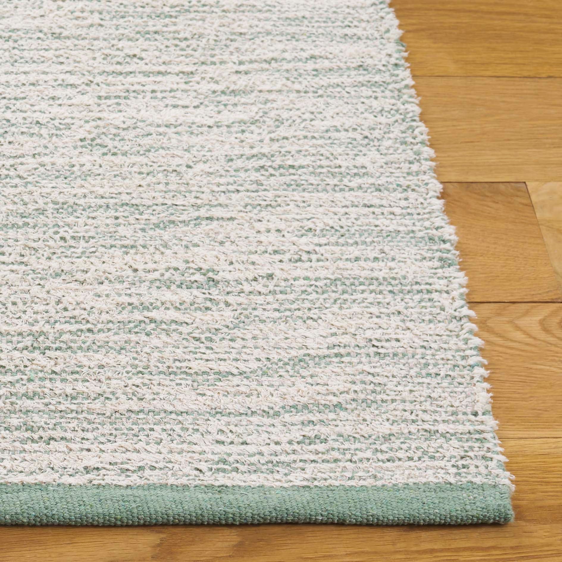 MONTAUK 320 – IVORY / GREEN