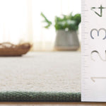 MONTAUK 320 – IVORY / GREEN