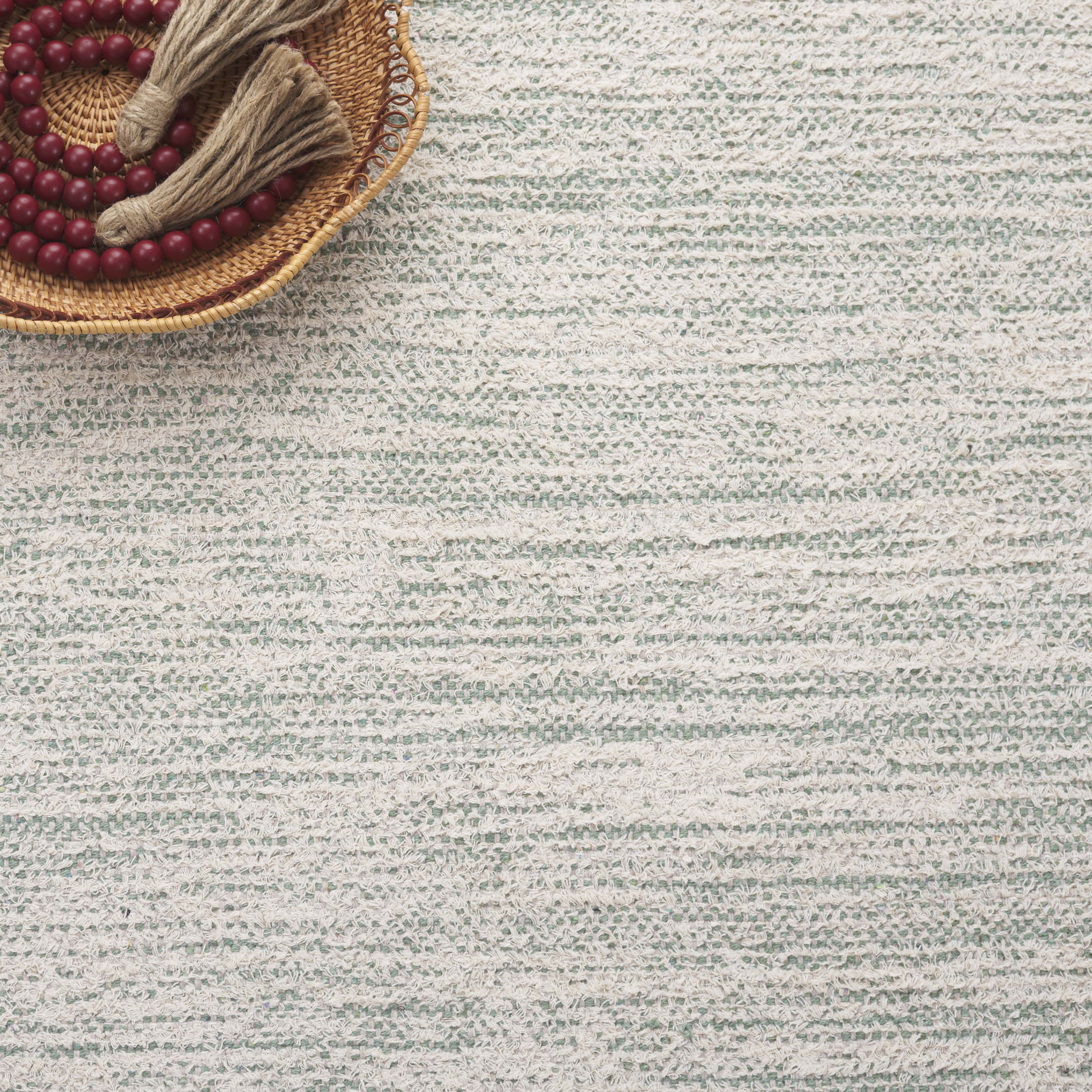 MONTAUK 320 – IVORY / GREEN