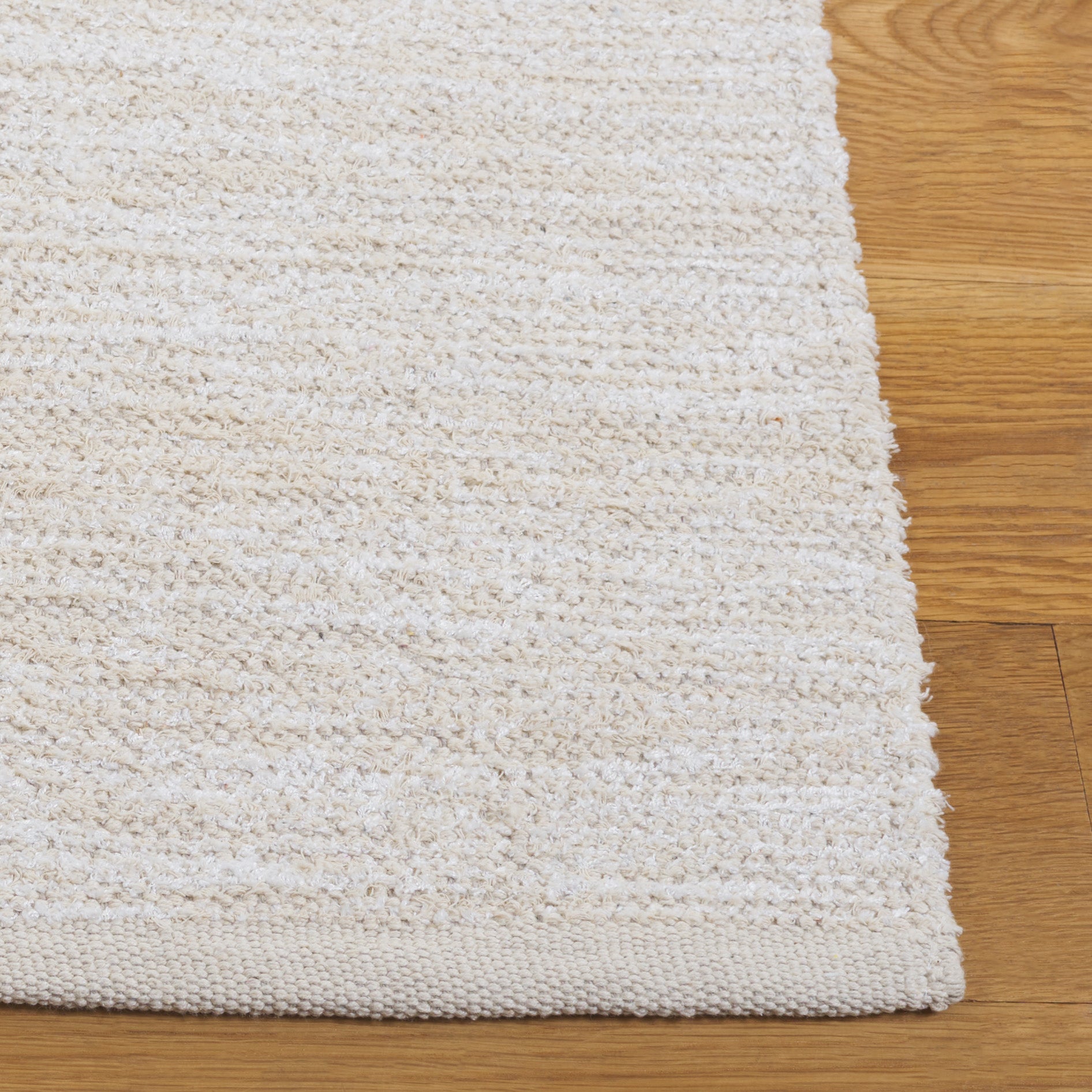 MONTAUK 321 – IVORY