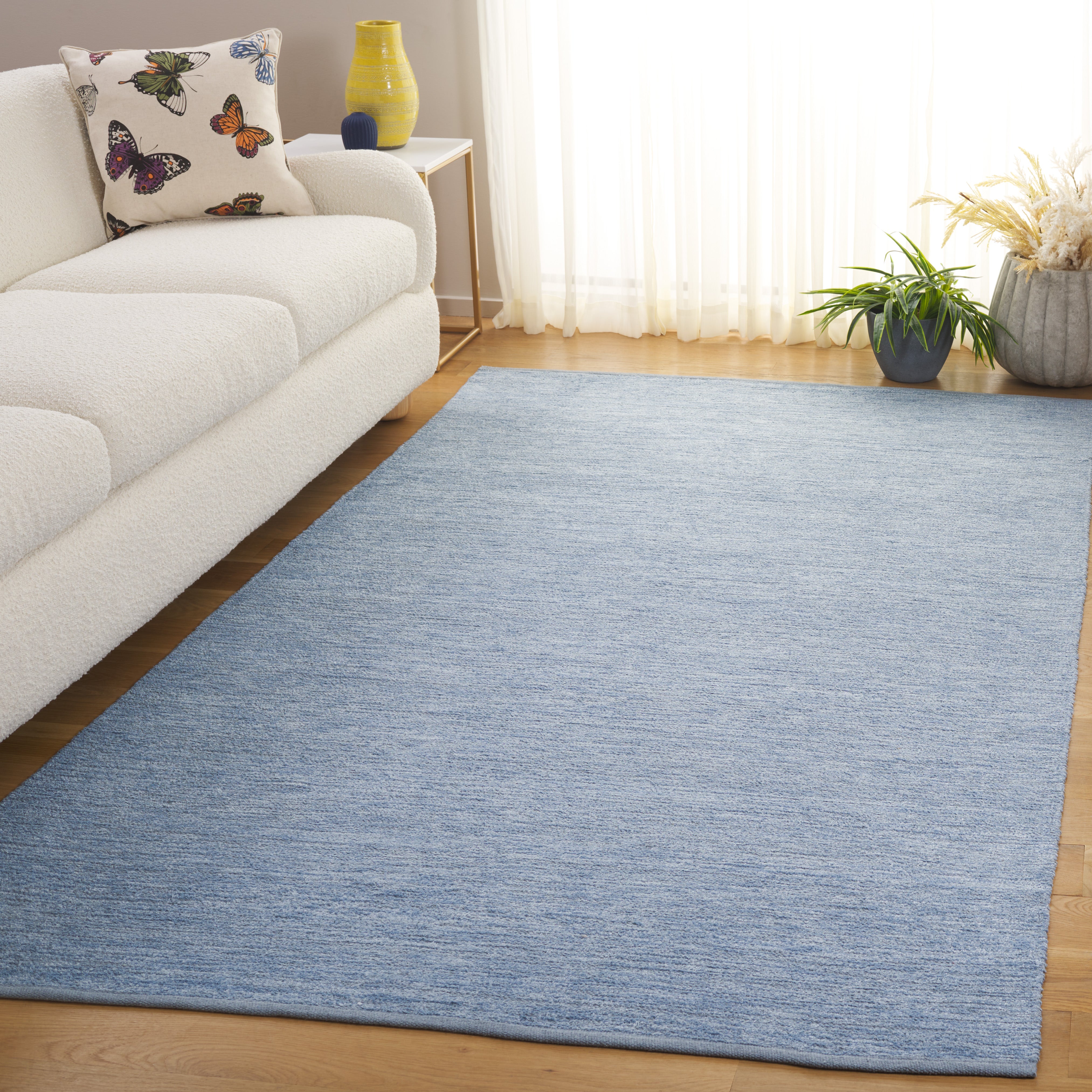 MONTAUK 321 – BLUE