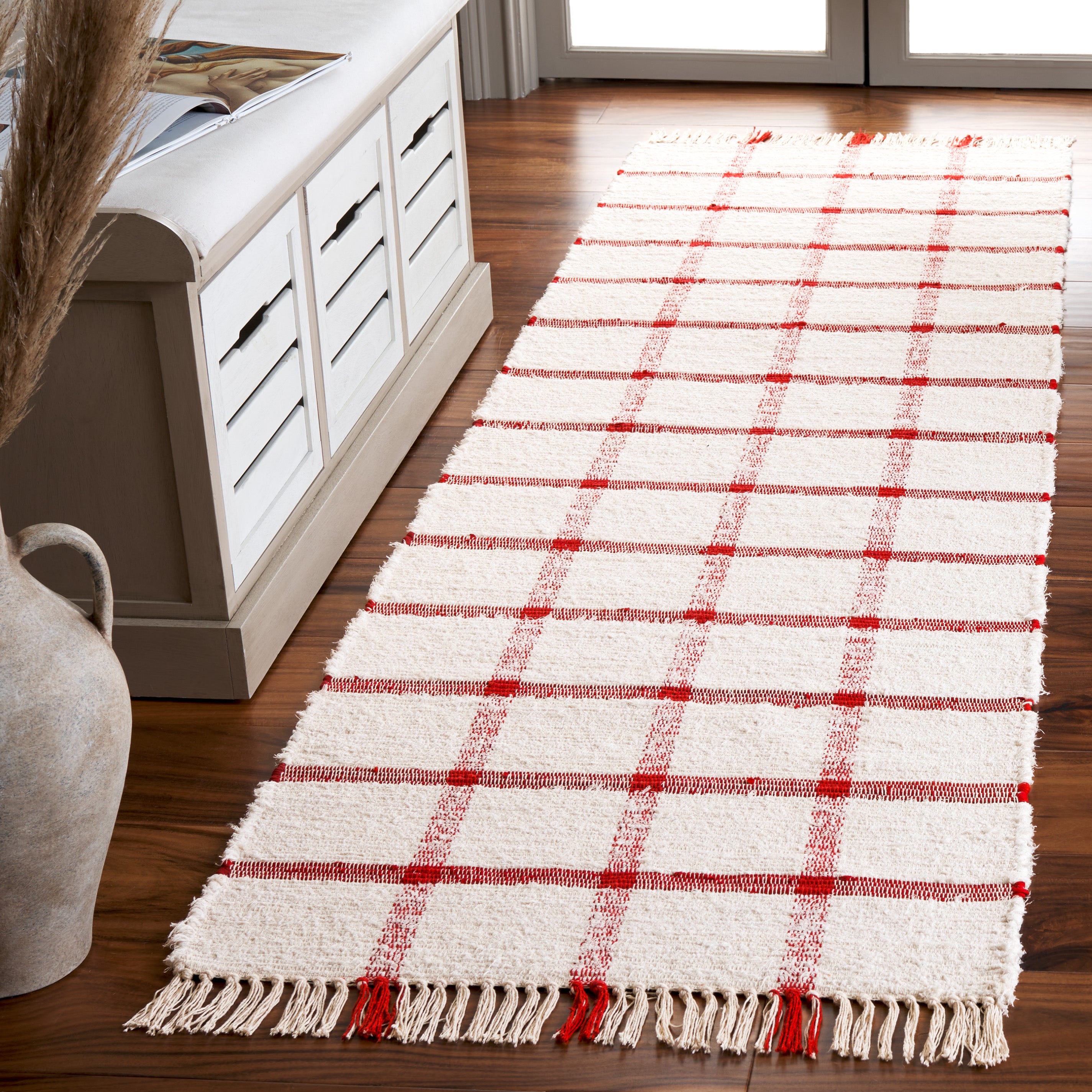 MONTAUK 322 – IVORY / RED