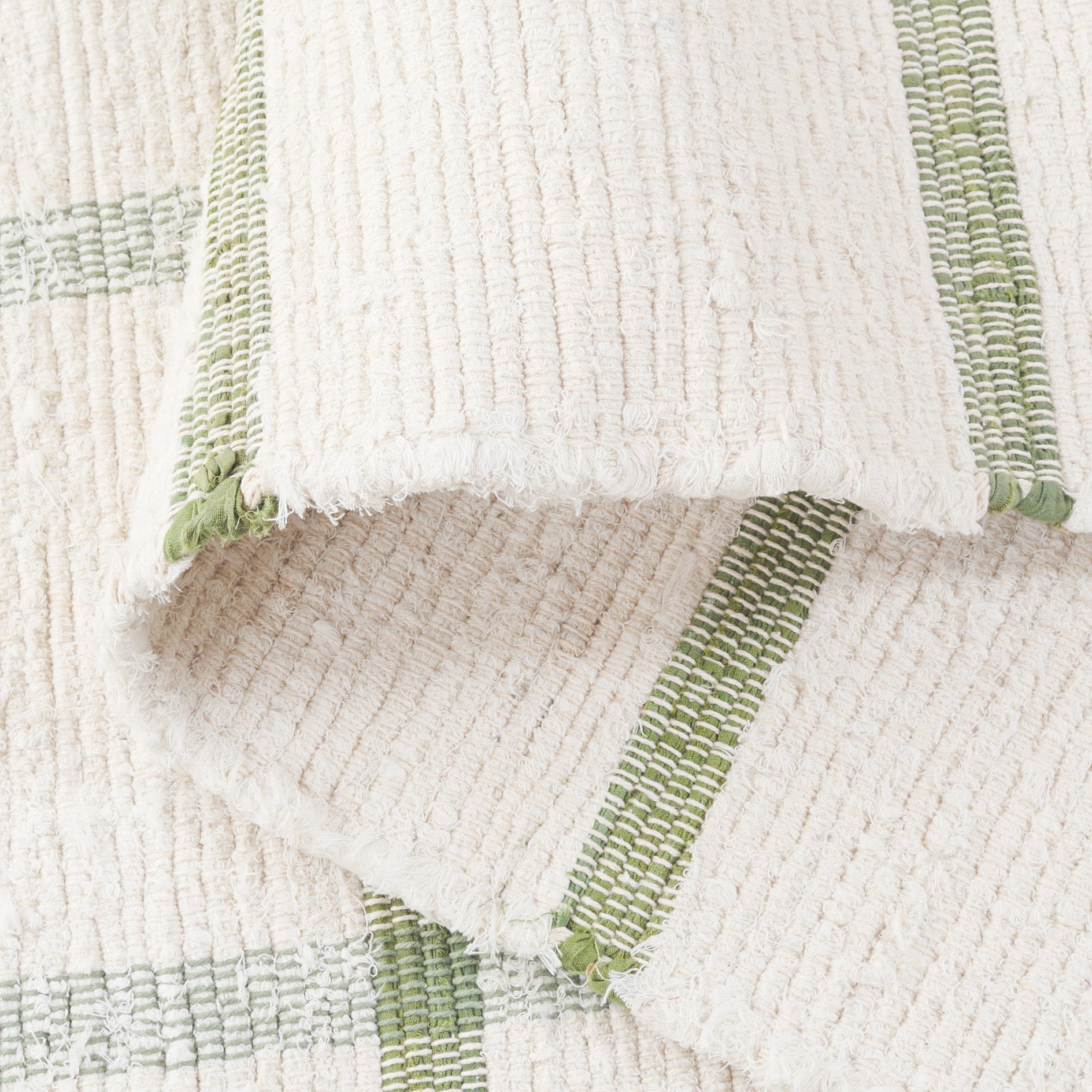 MONTAUK 322 – IVORY / GREEN