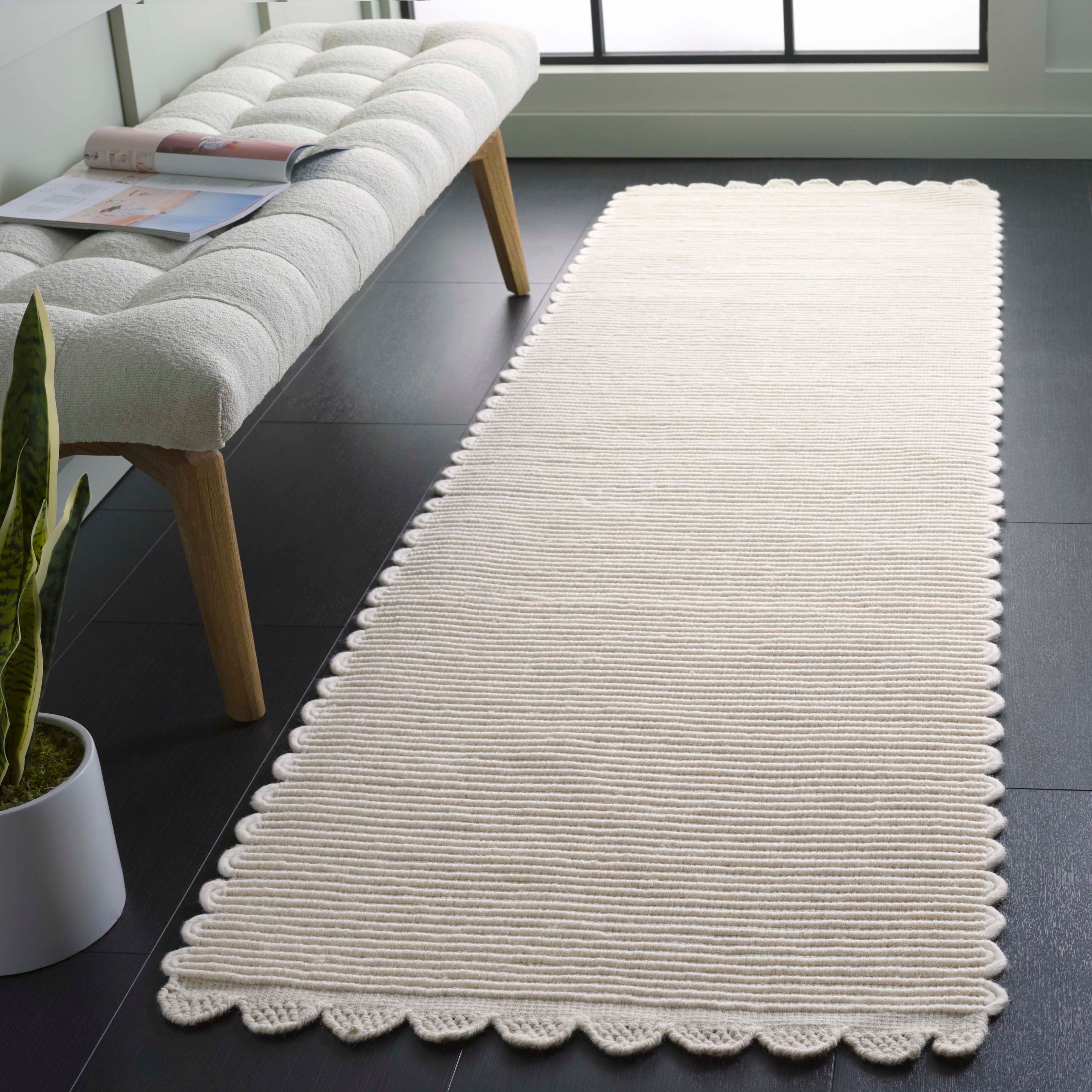 MONTAUK 323 – IVORY