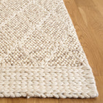 BROWN / IVORY