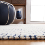 IVORY / BLUE