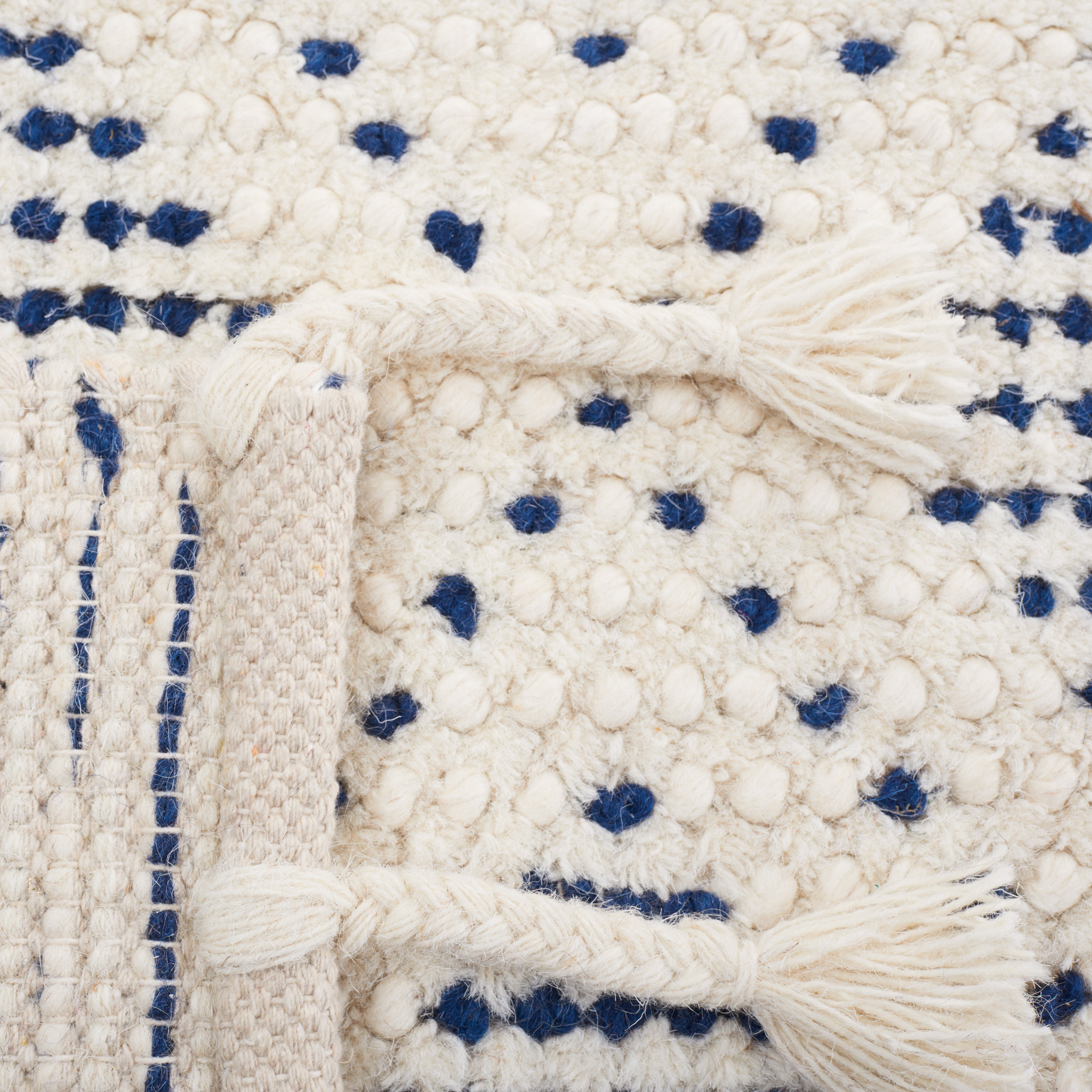 IVORY / BLUE