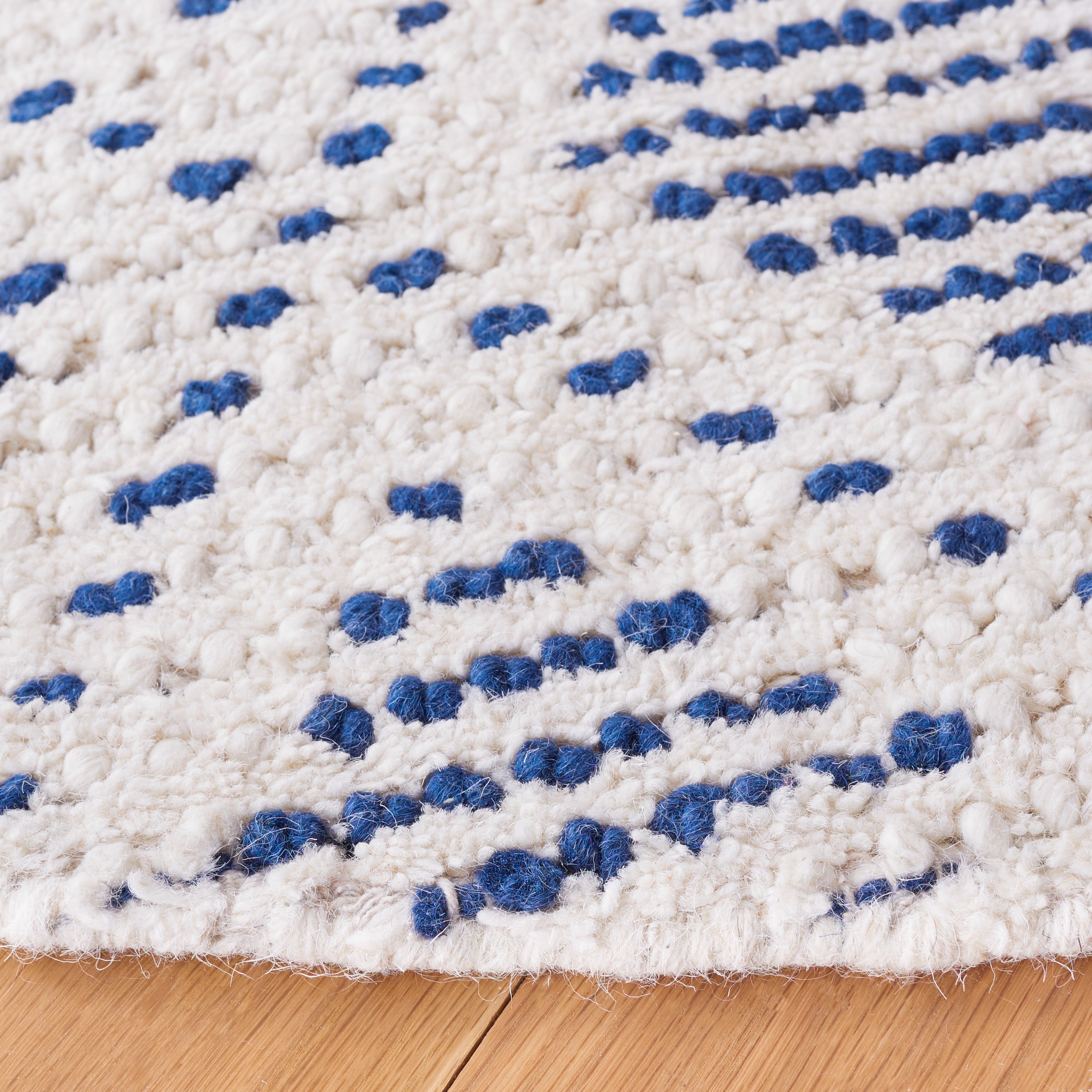 IVORY / BLUE