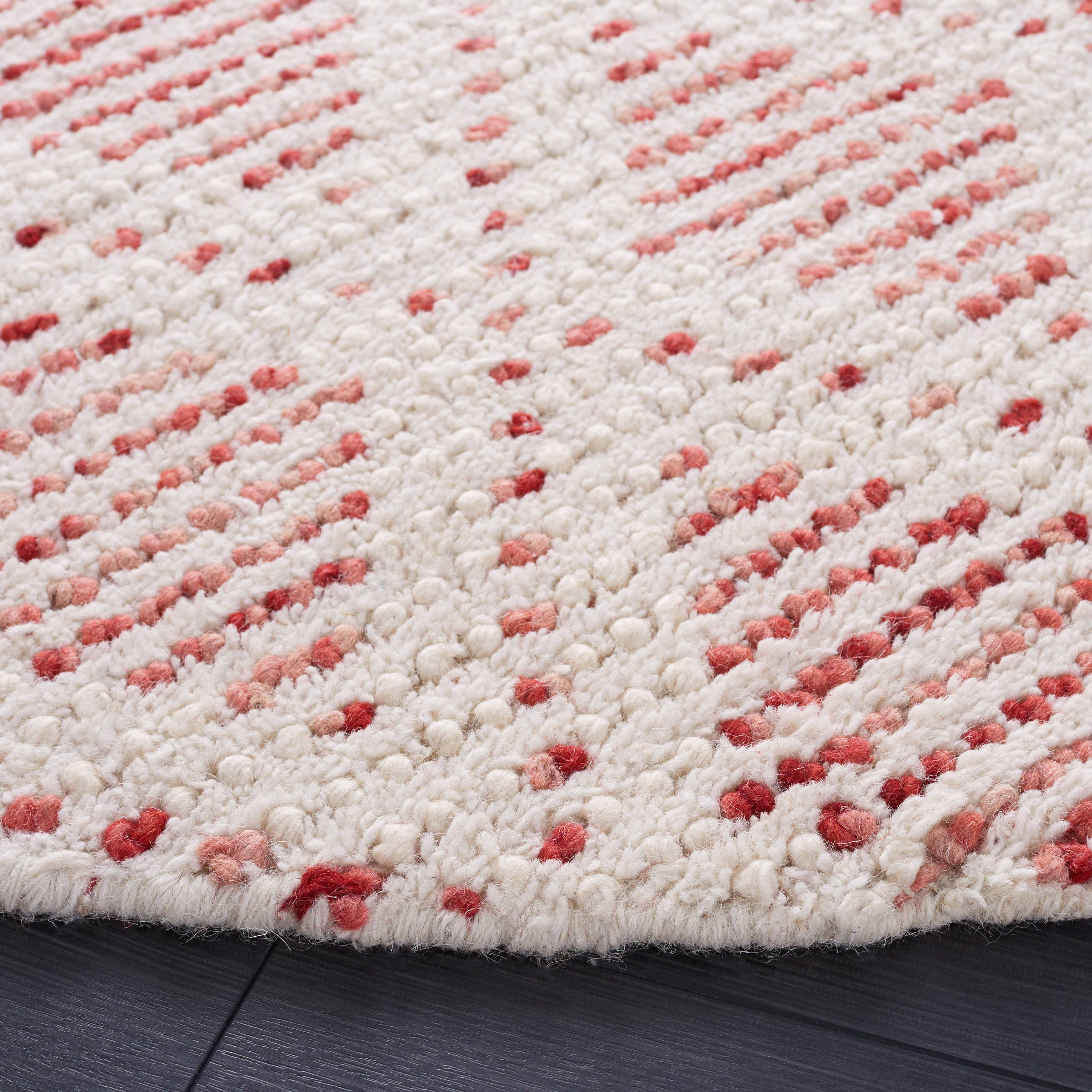 IVORY / RED