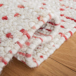 IVORY / RED