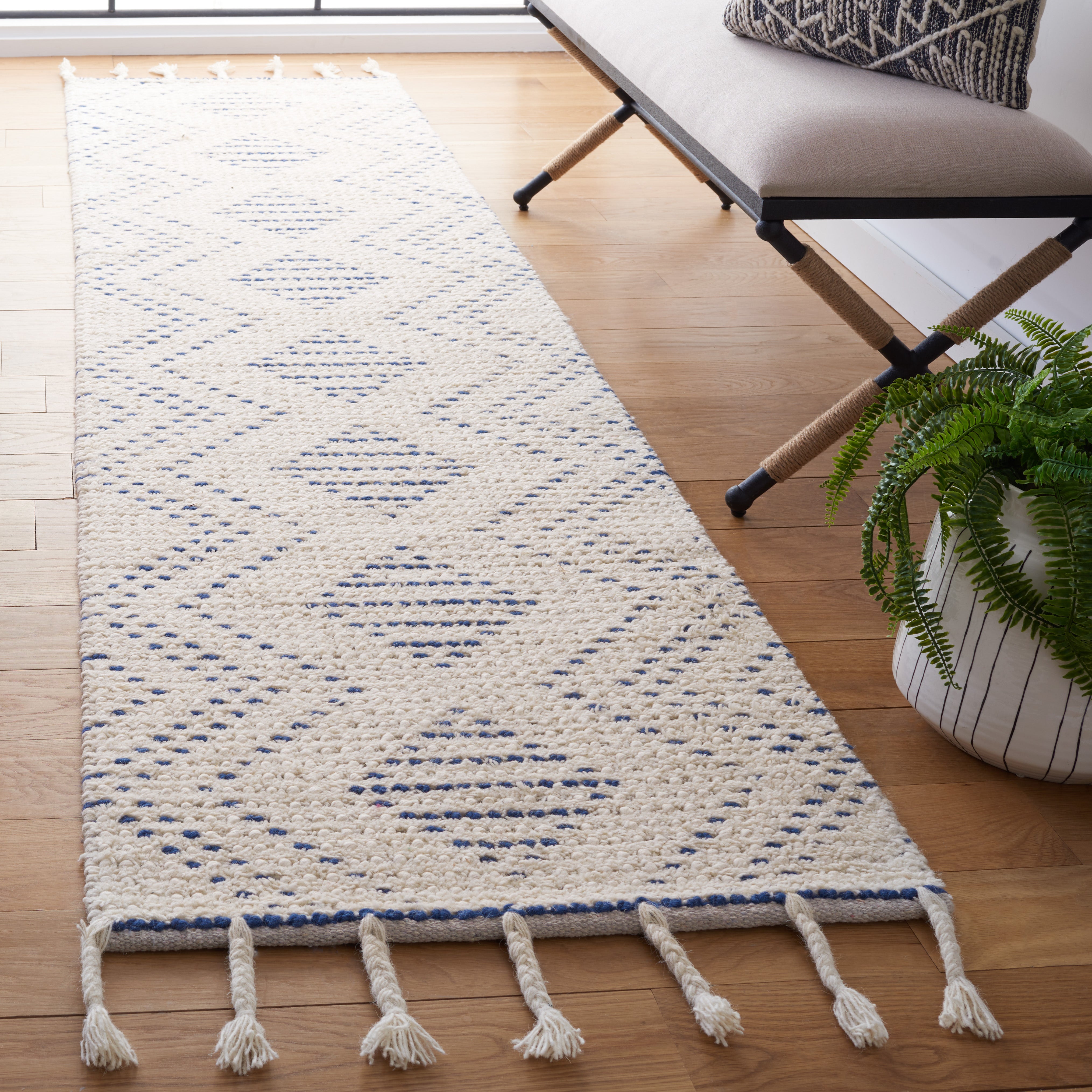 IVORY / BLUE