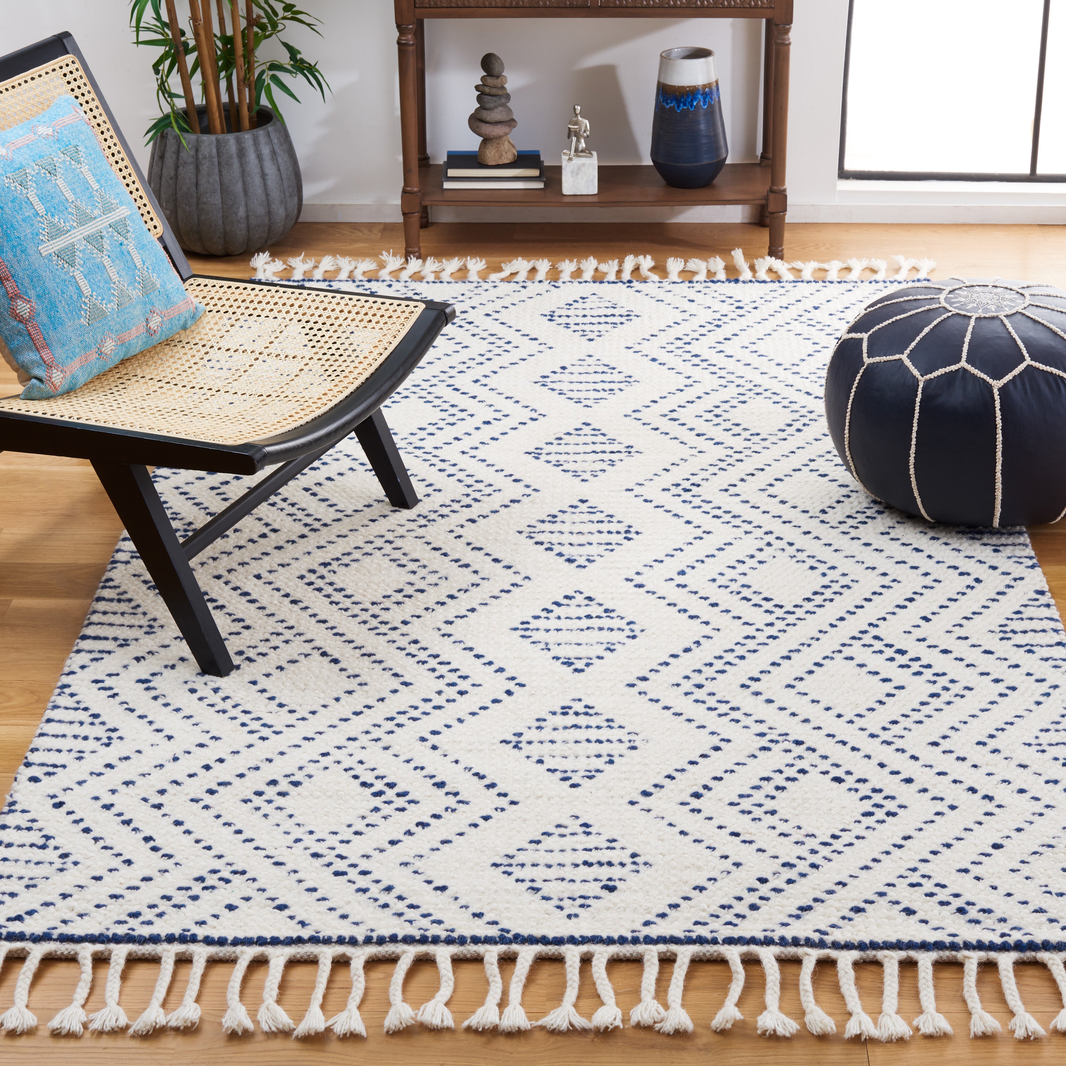 IVORY / BLUE